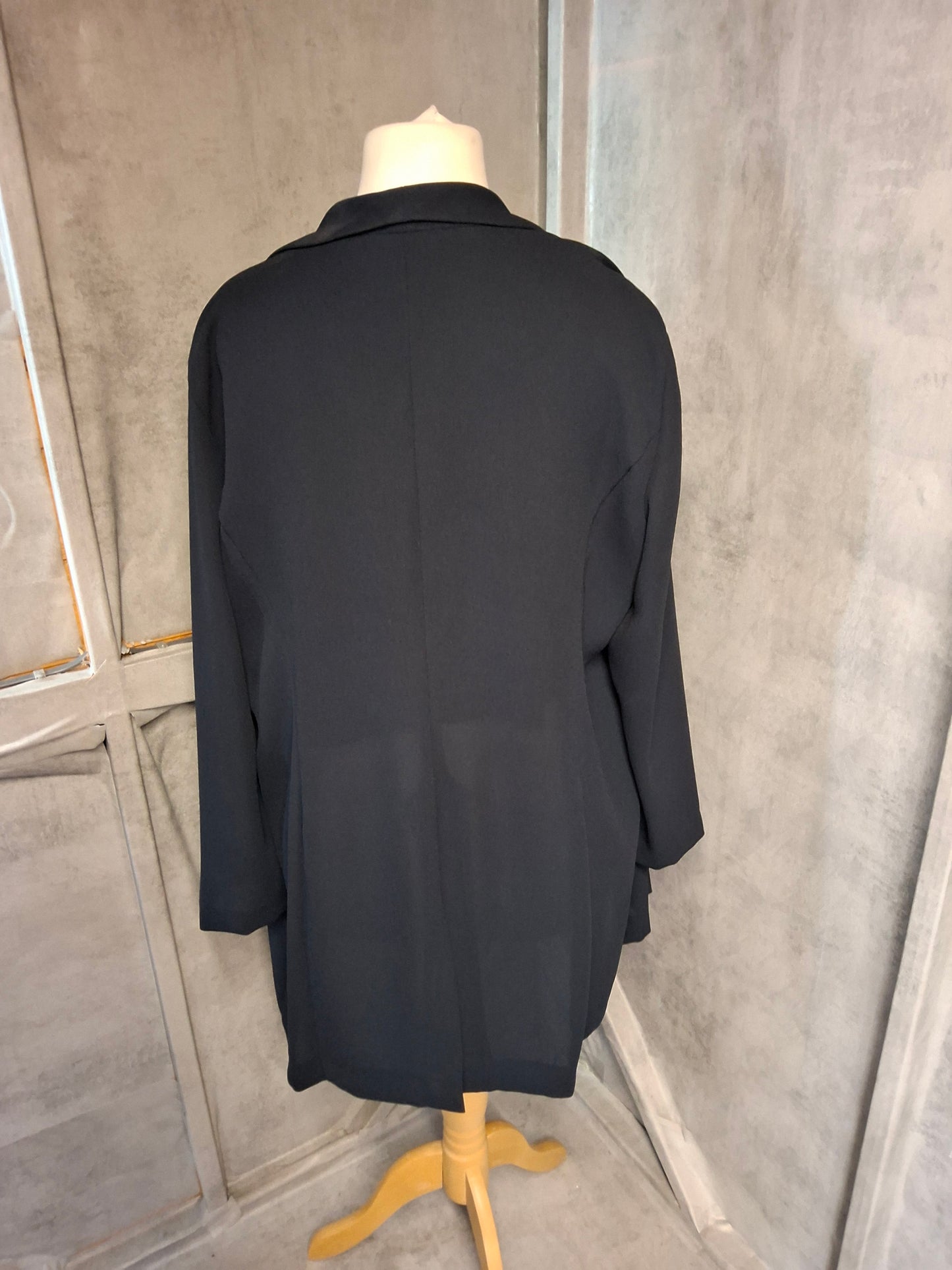 Wallis Petite Navy Blazer & Flared Trouser Suit – Size 14 – Elegant Set