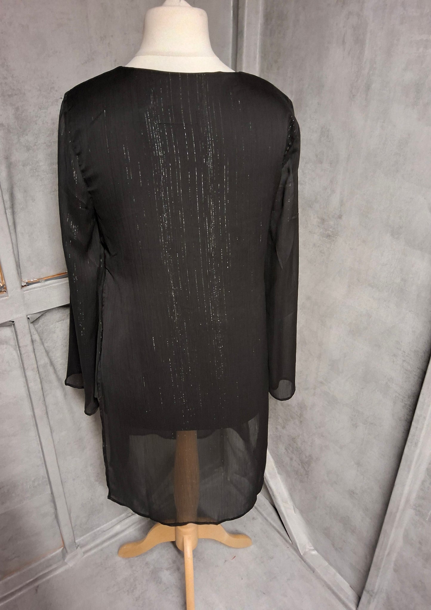 Julien Macdonald Black & Silver Sheer Long Sleeve Top – Size 8 – Evening Statement Piece