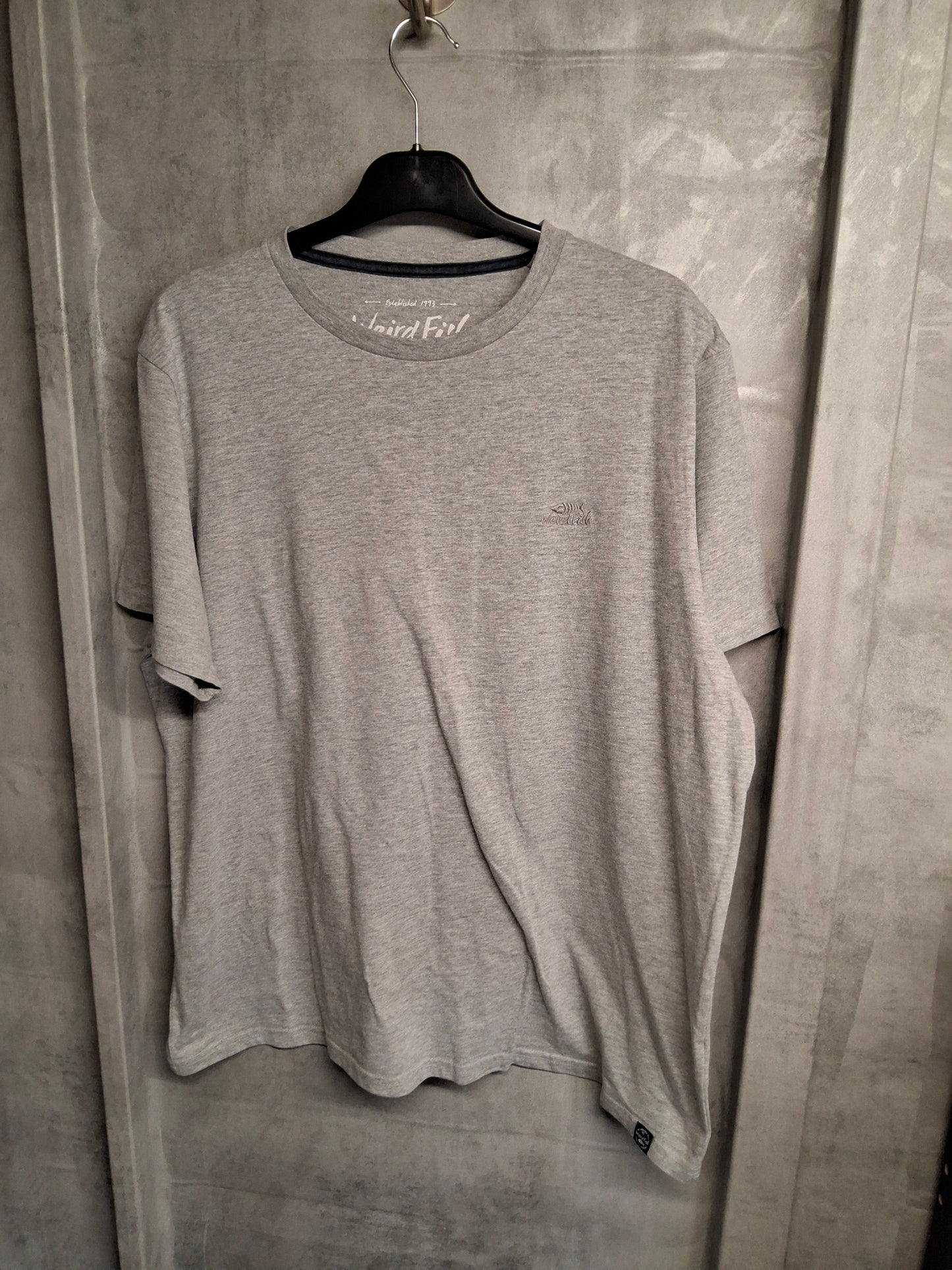 Weird Fish Men’s Grey T-Shirt – Size XL – Cotton & Polyester – Casual Short Sleeve Top