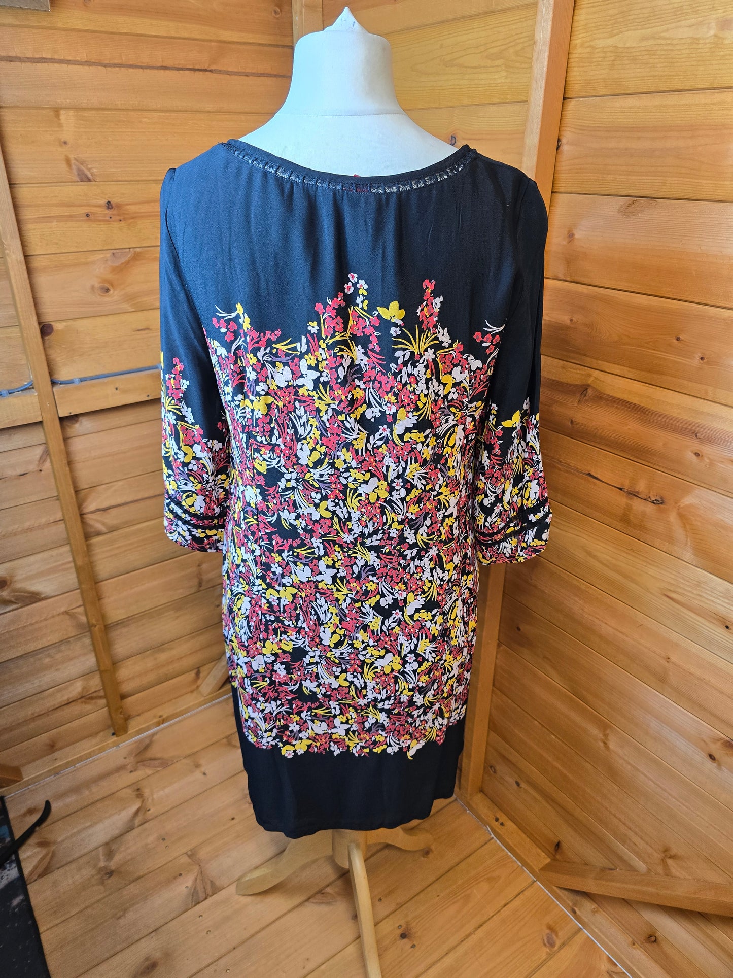 Monsoon Floral Tunic Dress Size 16 – 3/4 Flared Sleeves, Lined, Scoop Neck, Knee Length