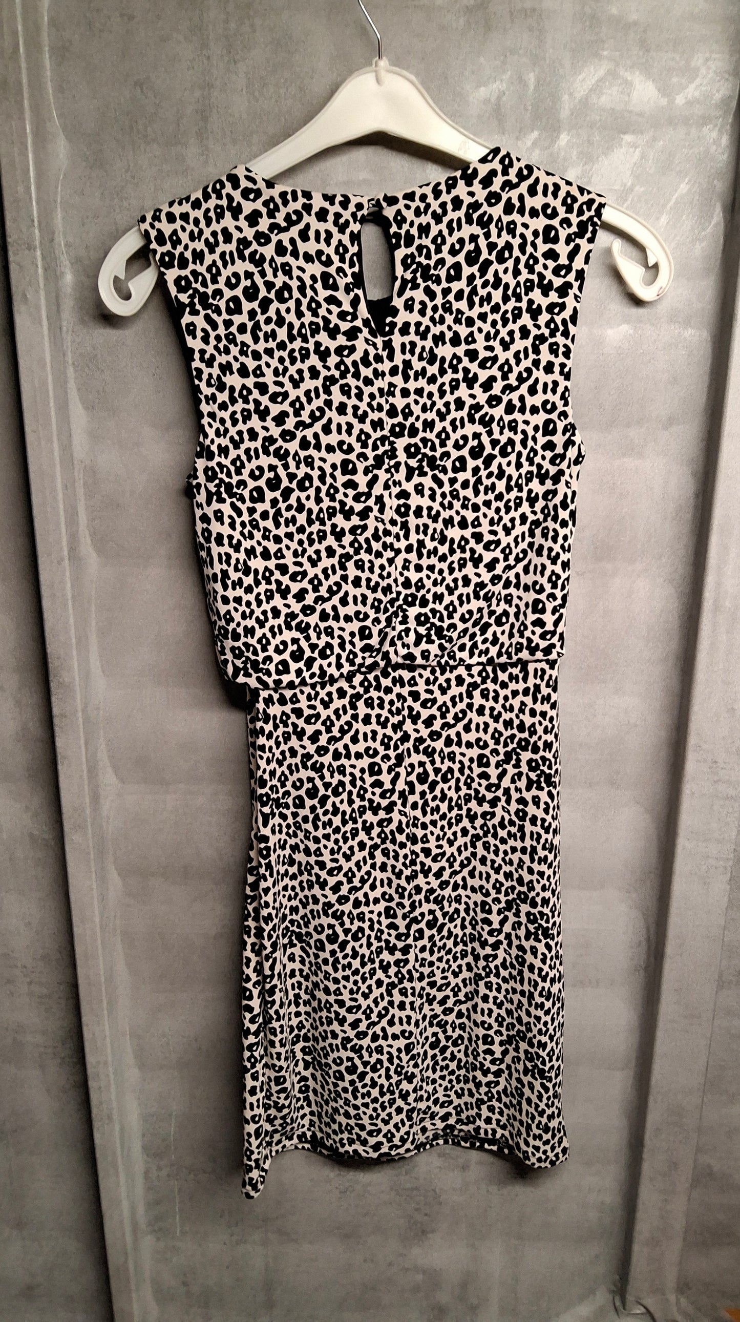 Next Animal Print Sleeveless Midi Dress ā UK size 8 ā Lightweight & Breezy