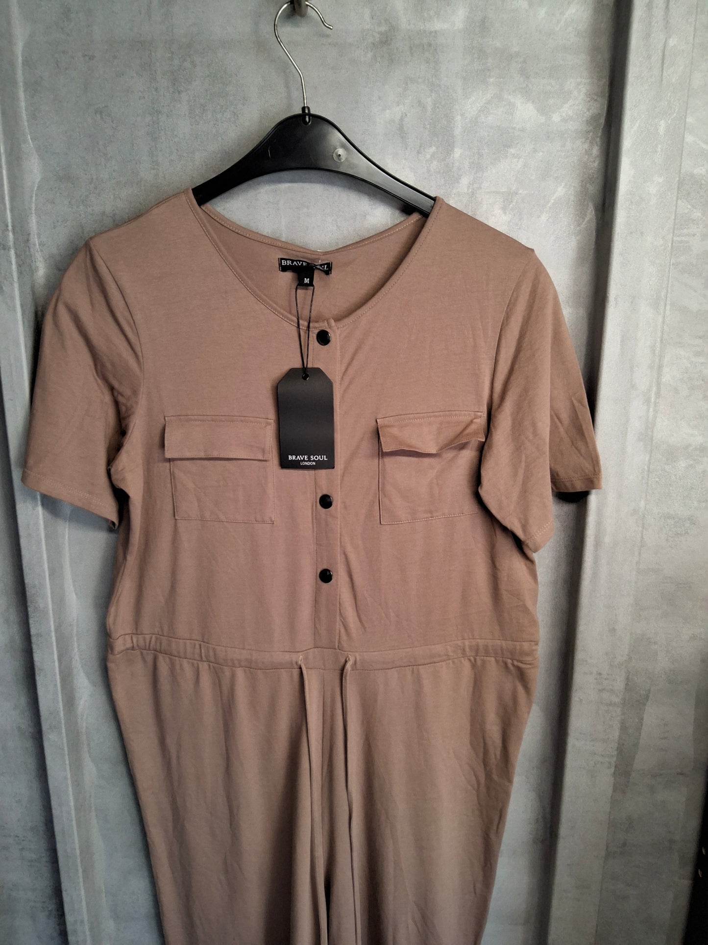 Brave Soul Beige Cropped Leg Jumpsuit – Size M (size 12/14) – NWT