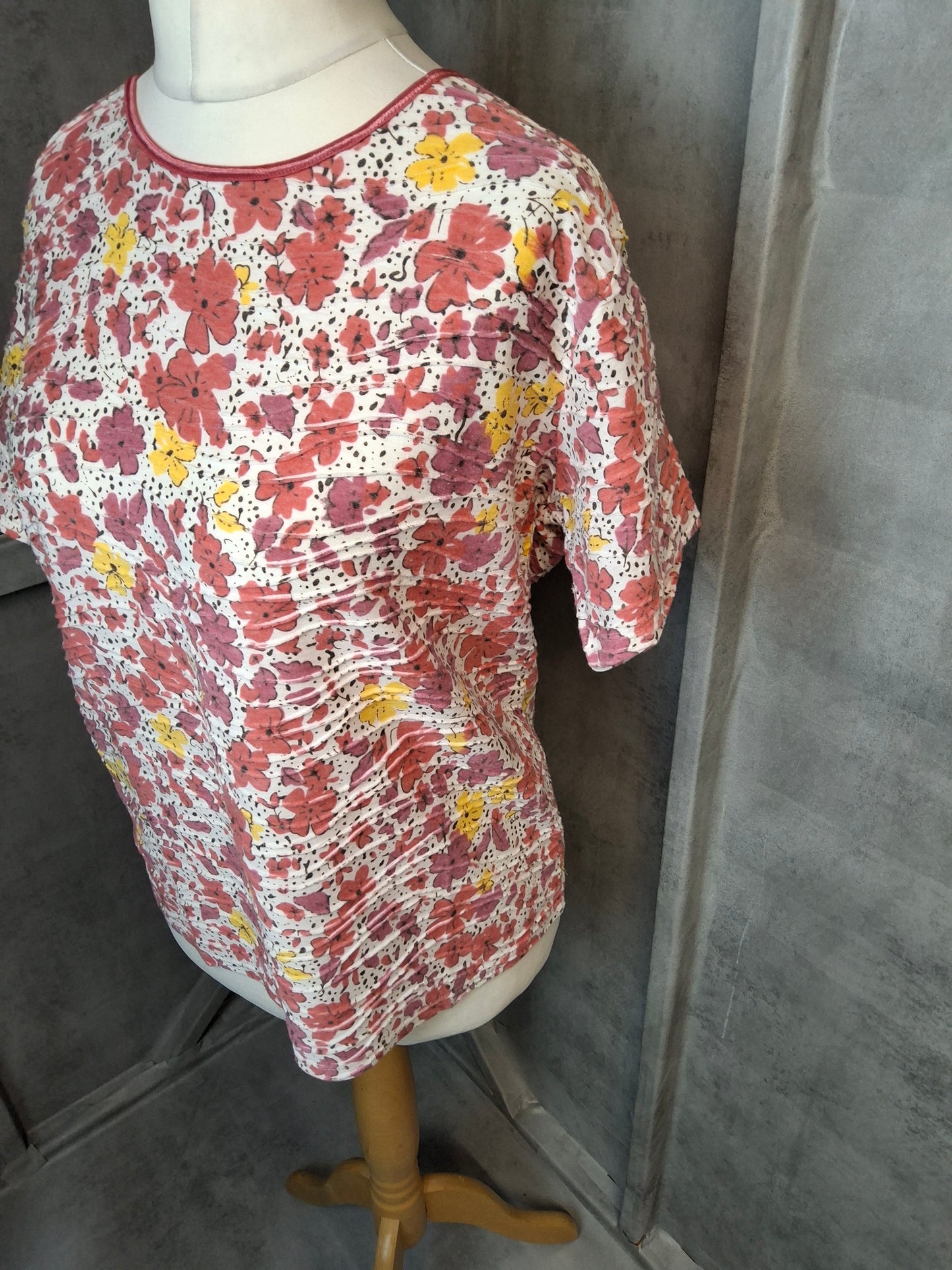 Ruched & Ready 🌸 Honor Milburn Floral Textured Top UK size 14/16