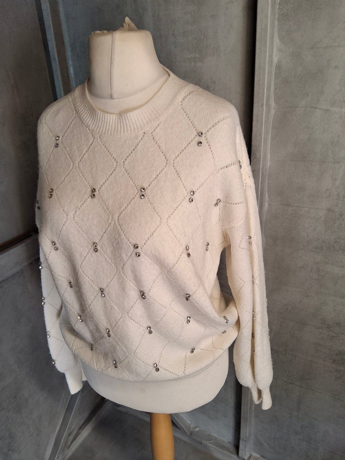 Matalan White Jumper with Diamanté Detail – Size M (UK size 10/12)