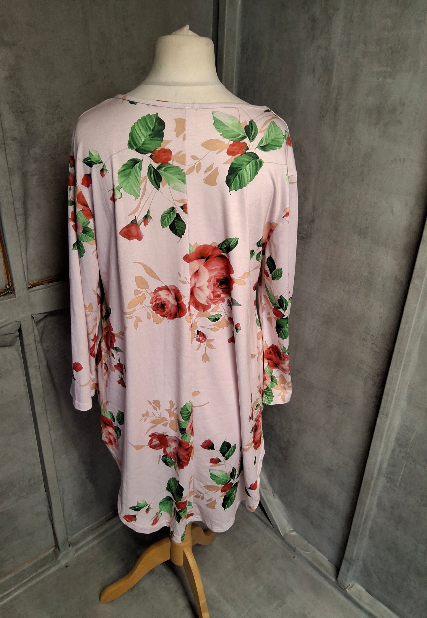 Pink Rose Floral Longline Top β Size XL (UK size 14/16) β Stretchy & Comfy