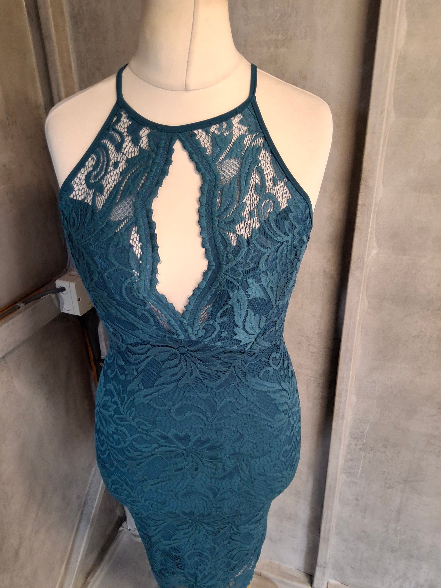 Pink Boutique Teal Lace Bodycon Dress – Size 10