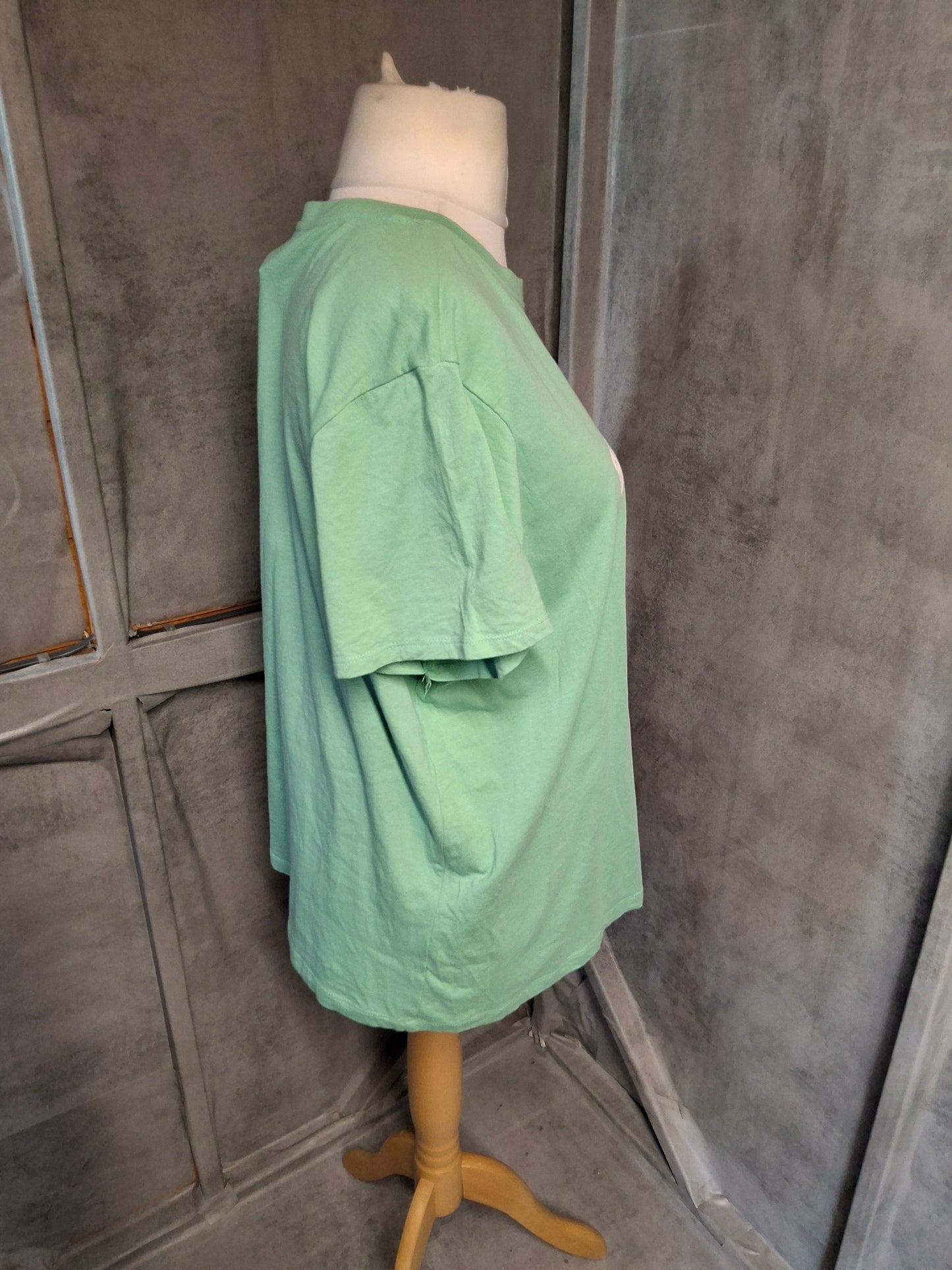 Primark Green Beverly Hills Graphic T-Shirt β Size 22/24 β Relaxed Fit