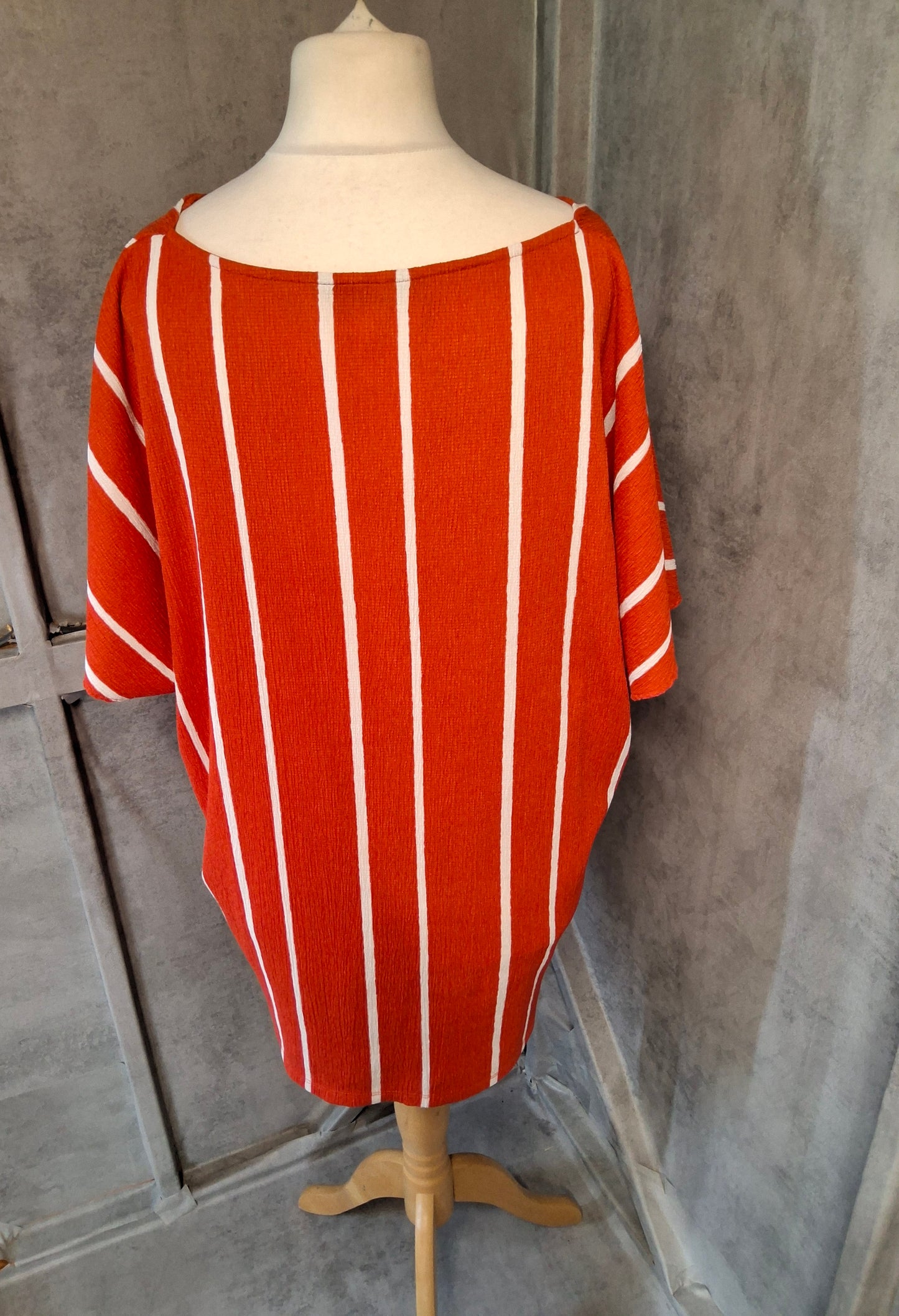 F&F Red & White Striped V-Neck Top – Size 20, Relaxed Fit