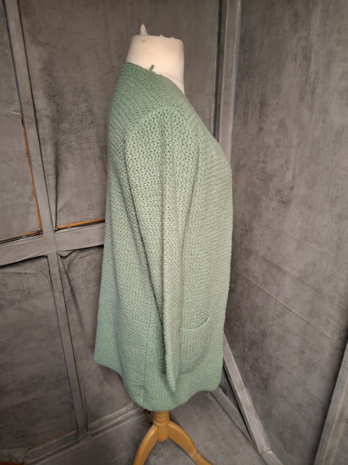 Primark Green Knit Open Midi Cardigan ā Size 6/8 ā Oversized with Pockets