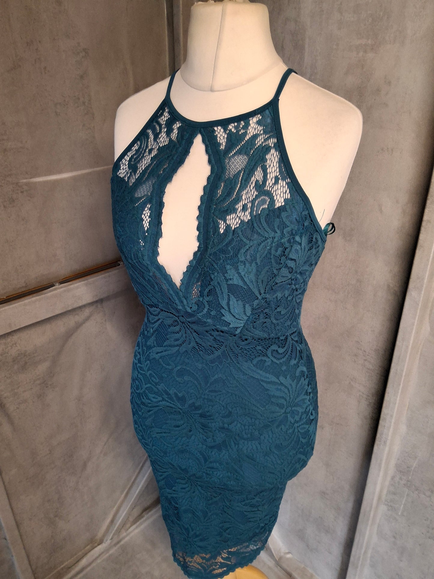Pink Boutique Teal Lace Bodycon Dress – Size 10