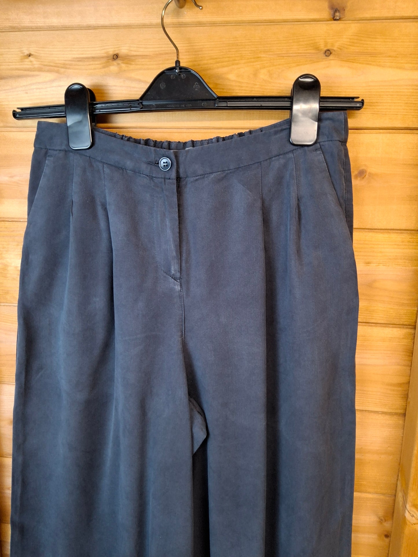 Laura Ashley Navy Flared Cropped Trousers Size 10 ā 100% Tencel