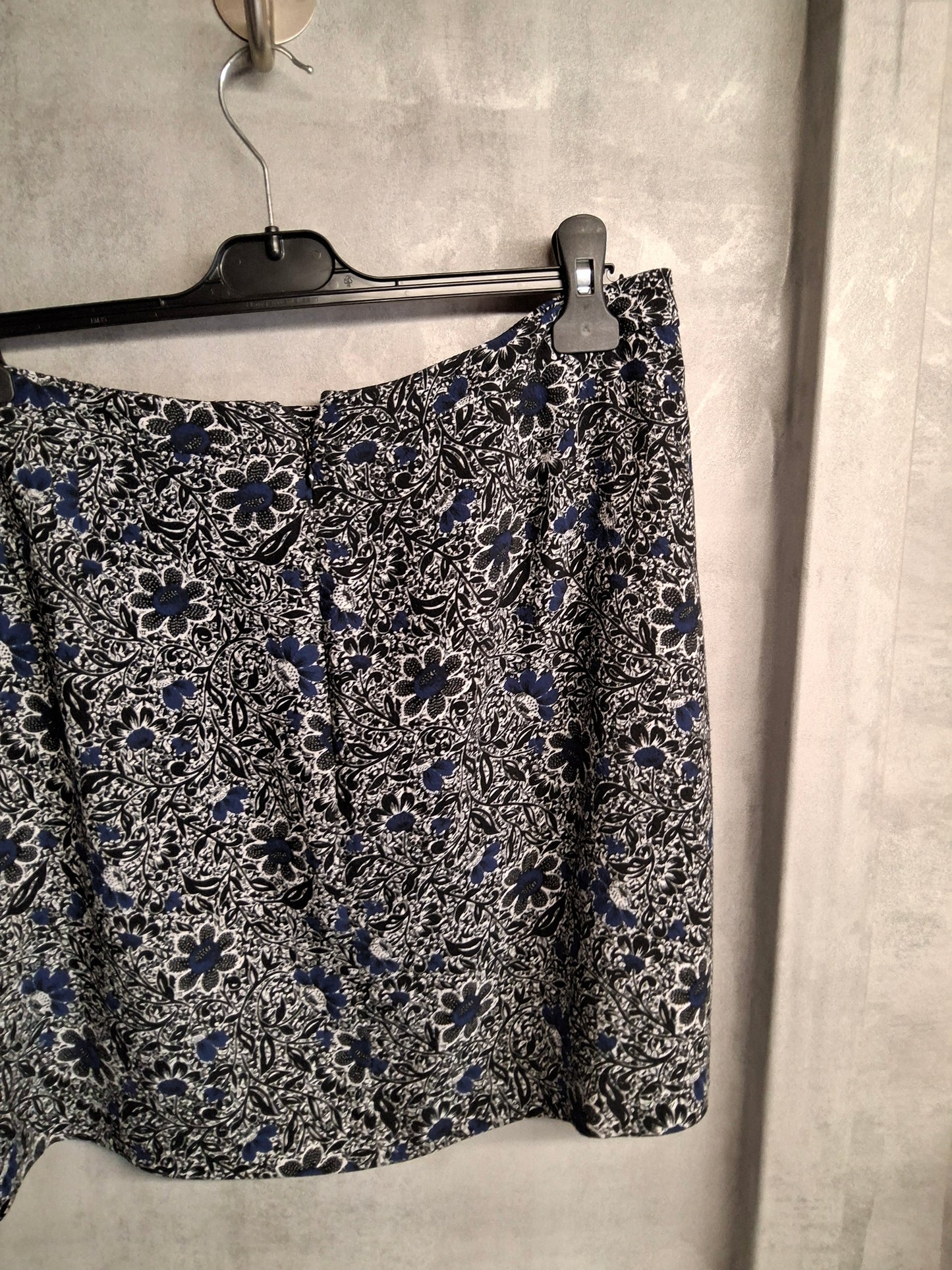 Next Black & Blue Floral Mini Skirt Size 16 – Lightweight, Back Zip, 100% Polyester, Unlined