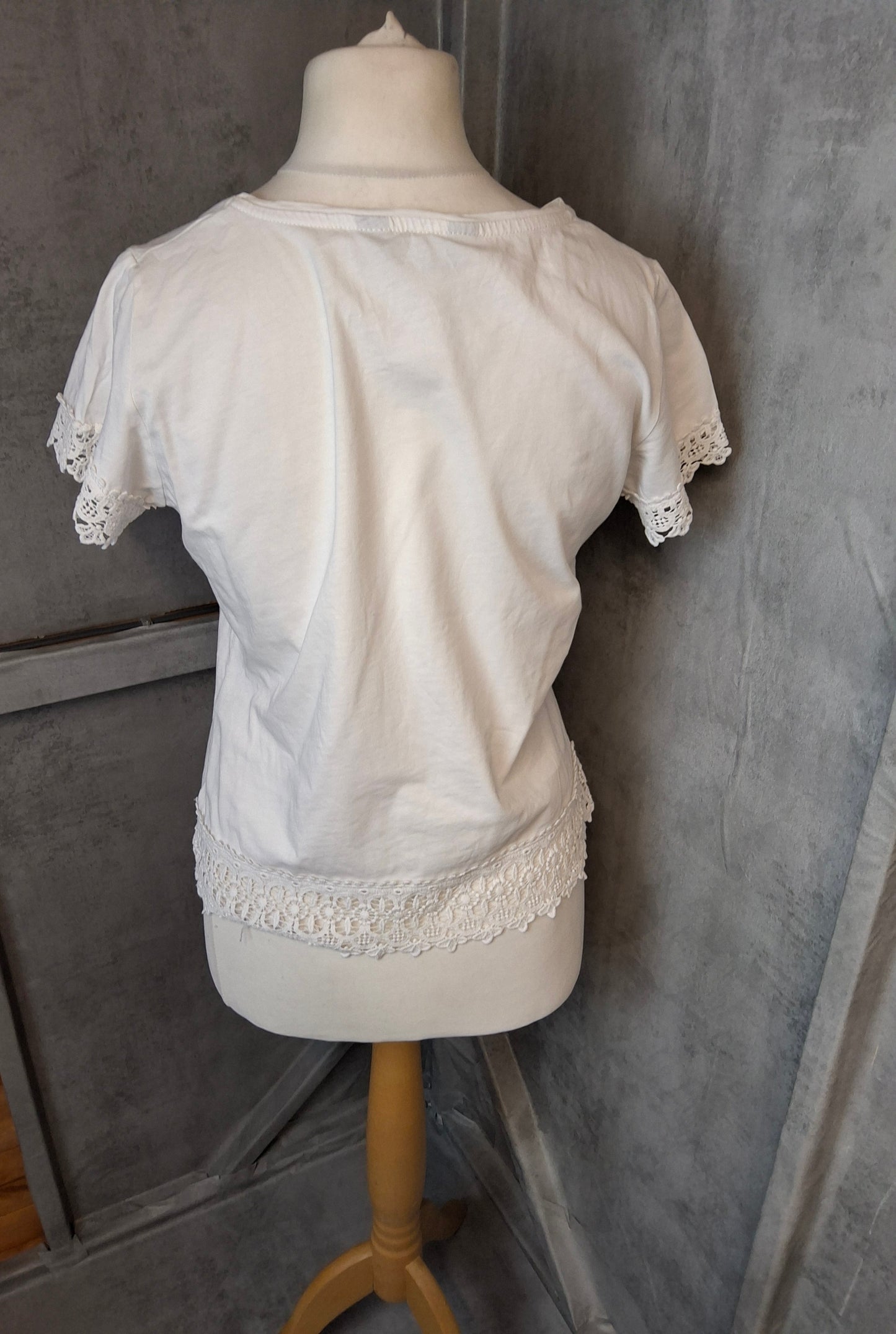 Dorothy Perkins White Cotton Lace Trim T-Shirt | Size 12 | Short Sleeve Feminine Top