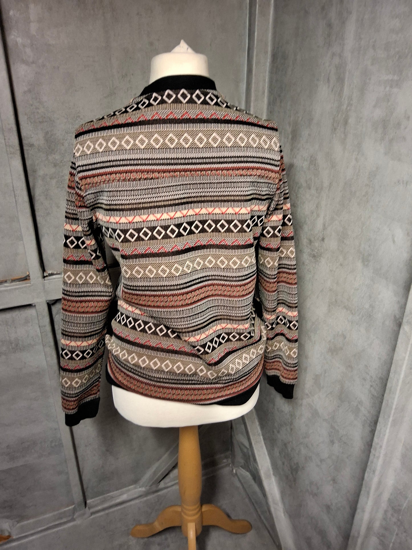 Next Zip-Up Patterned Cardigan – Size 12, Bold, Lightweight & Chic