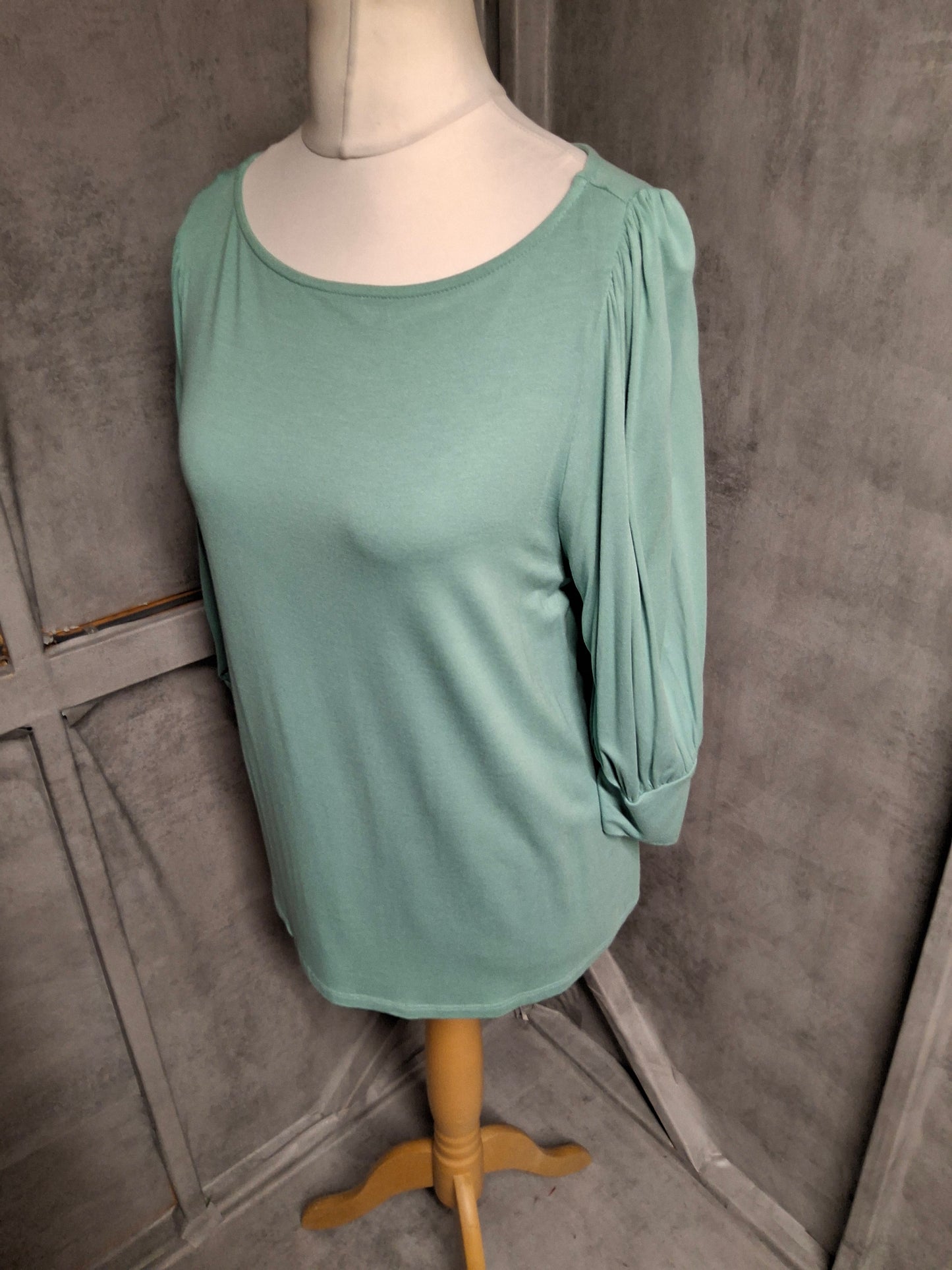 Matalan Turquoise Green 3/4 Sleeve Top – Size 10 | Comfy, Versatile & Year-Round Wardrobe Staple