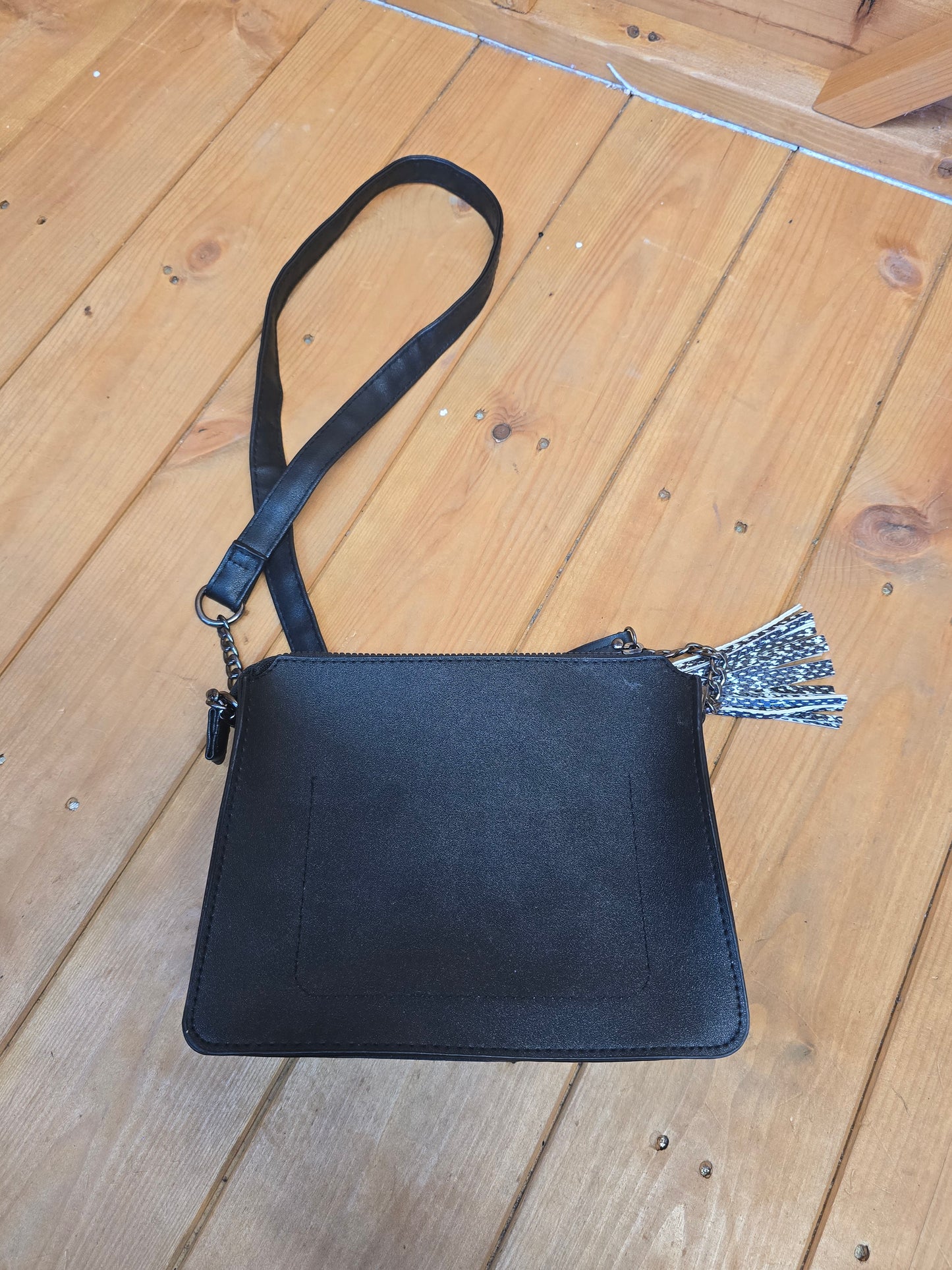 Primark Black Tassel Shoulder Bag – Adjustable Strap, Zip Close, Coin Purse, 22x18cm