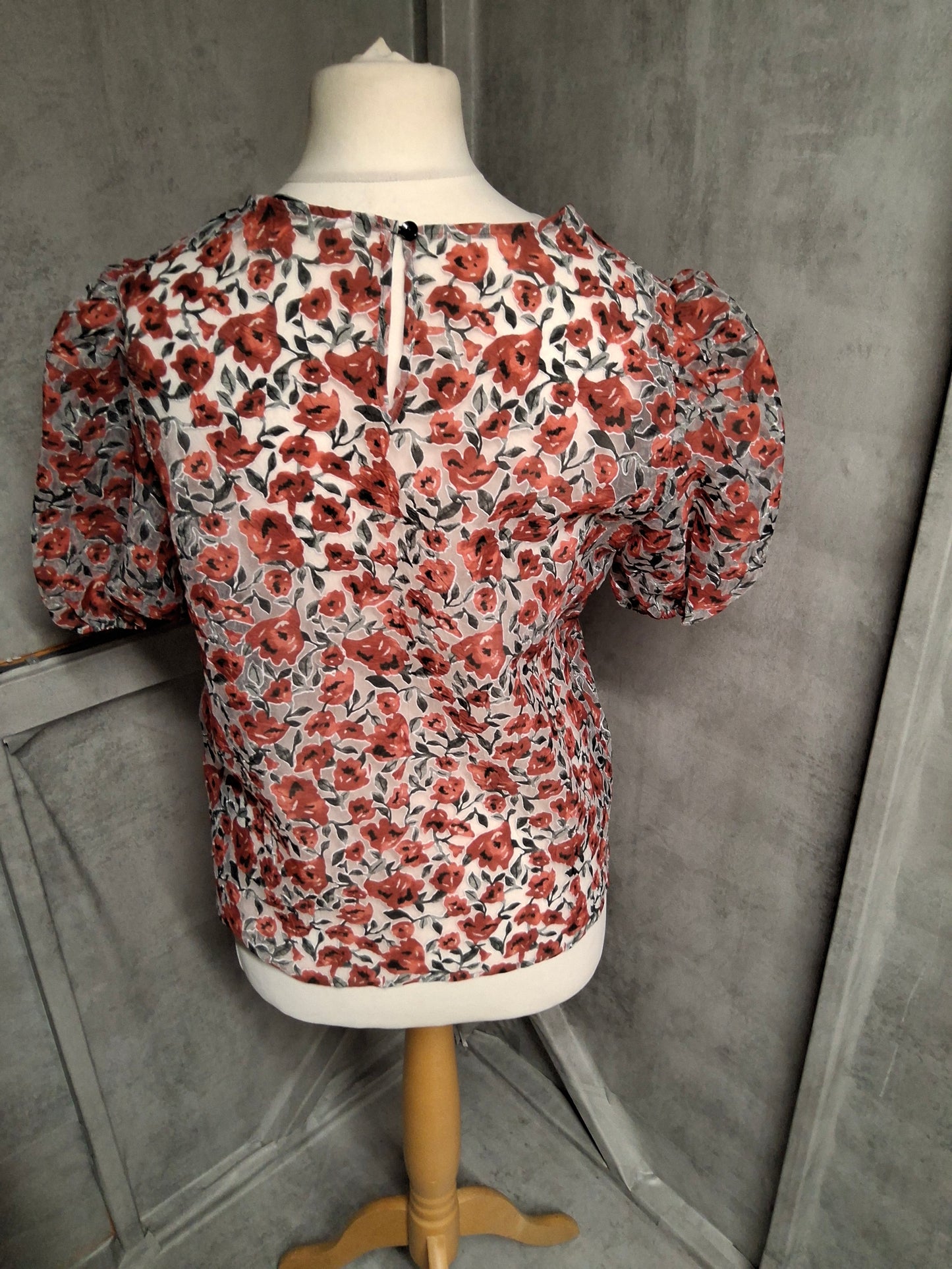 Tu Size 12 Sheer Red Floral Puff Sleeve Blouse – Pretty, Floaty & Perfect for Layering