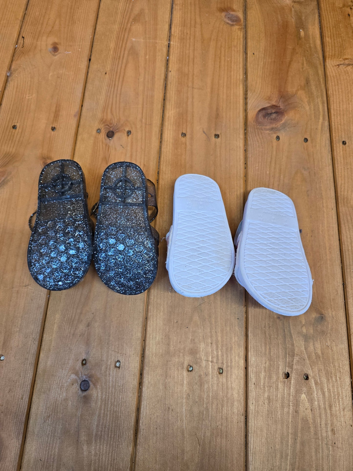 Girls Silver Jelly Sandals Infant 6 & Primark White Pink Sliders Infant 7 | Bundle