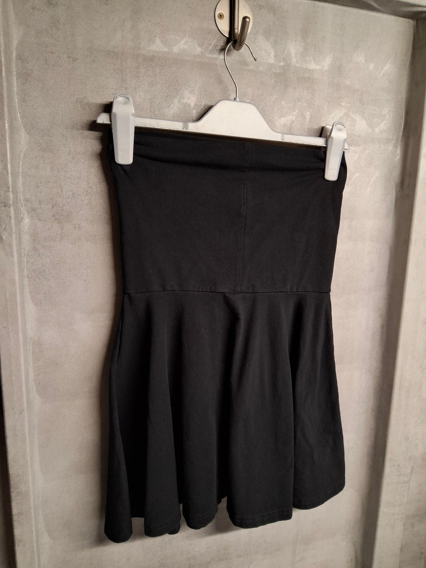 American Apparel Black Mini Skater Skirt ā Size L (Fits UK size 10/12) ā Cotton Classic