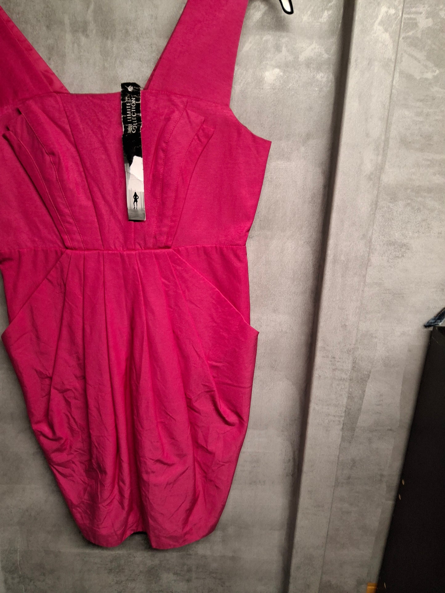 Marks & Spencer Bright Pink Bodycon Mini Dress – Size 6 – Bold & Beautiful