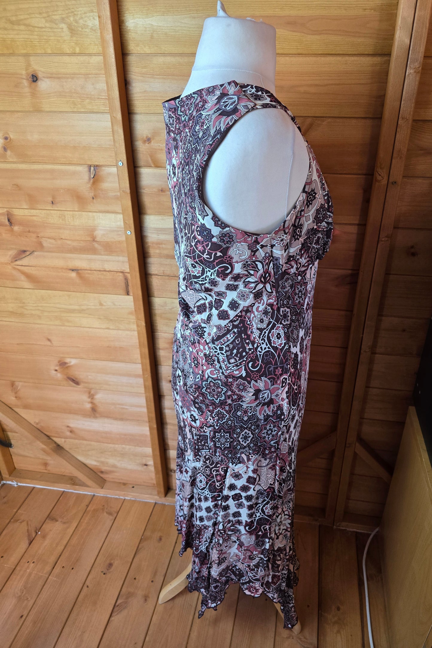 Etam Y2K Brown & Cream Floral Midi Dress – V-Neck, Sleeveless, Asymmetric Zip, Size UK size 10