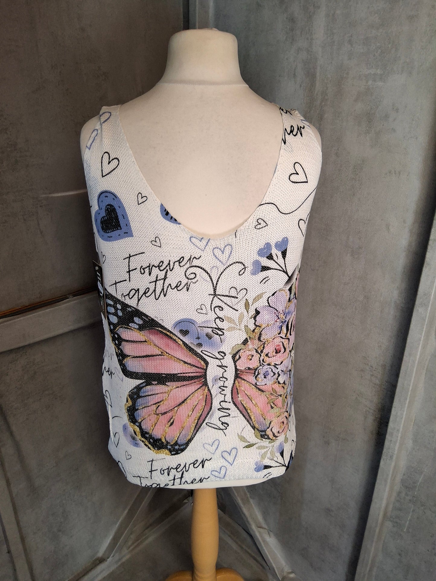 Made in Italy Butterfly Knit Vest Top – Colour, Comfort, Chaos (in the best way)