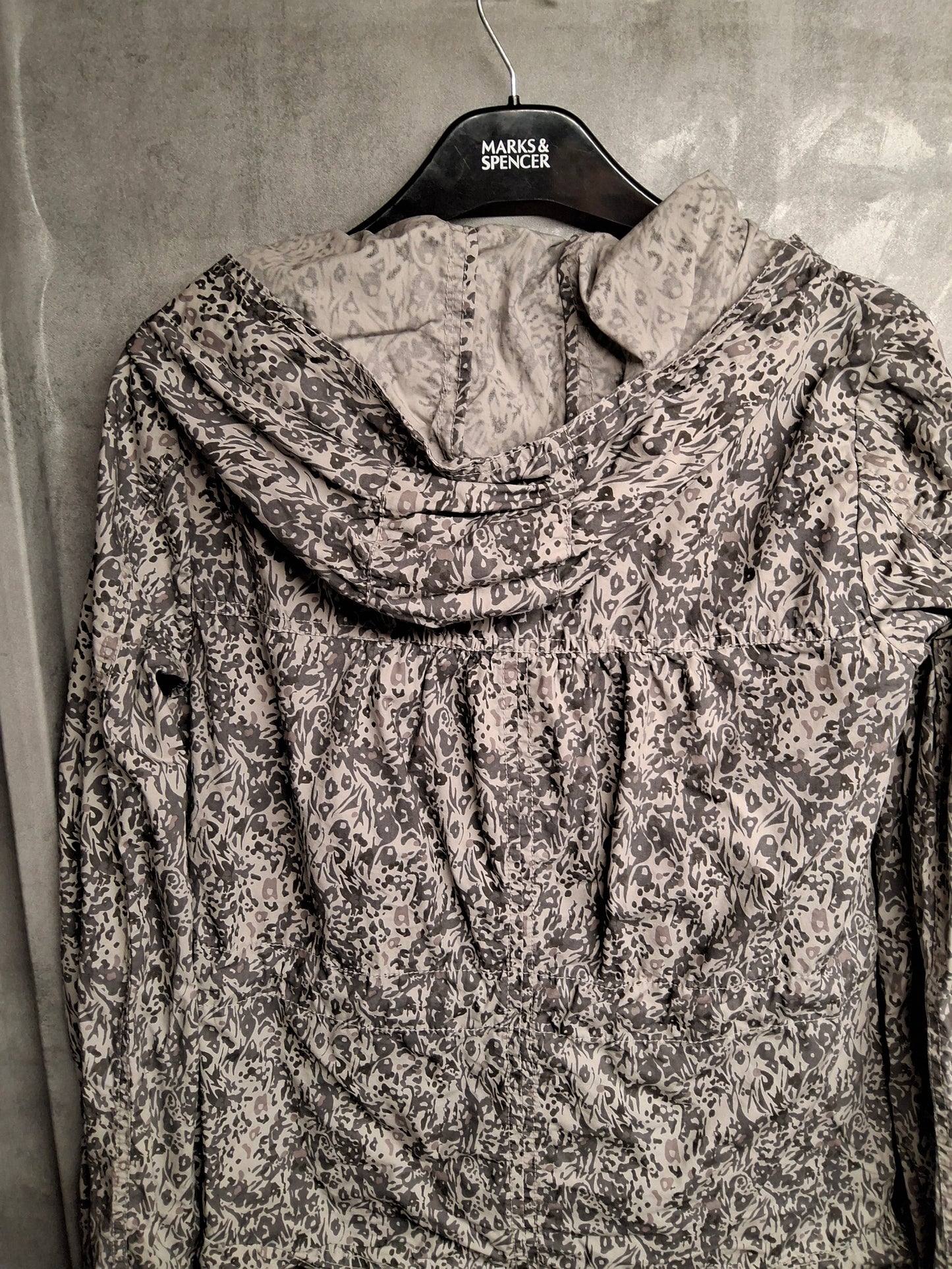 George G21 Grey Animal Print Hooded Jacket – Size 10