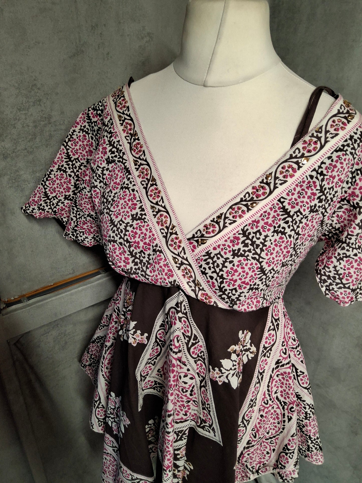 Oasis Brown & Pink Floral Handkerchief Hem Boho Top – Size 8 – 100% Cotton