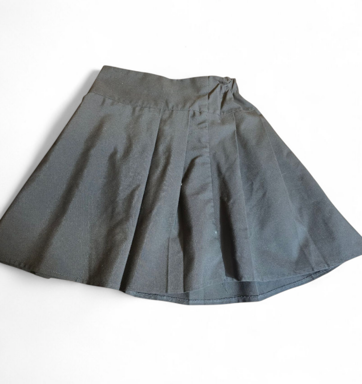 Girls' Black Flared Pleated School Skirt Age 9-10 Years – Elasticated Back, Uniform Style