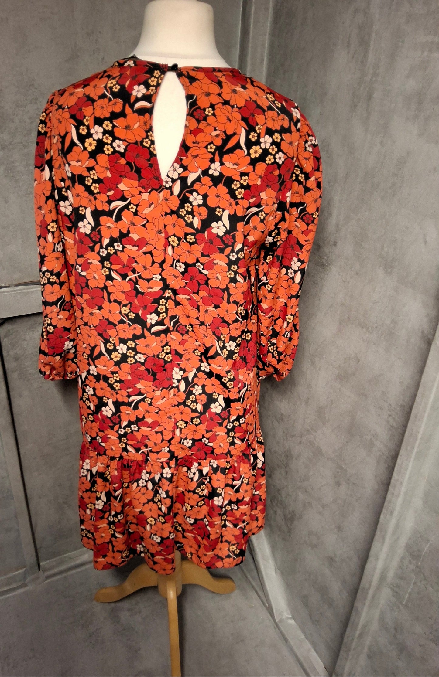 George Black & Red Floral Frill Dress – Size 12 NWT Floaty Perfection