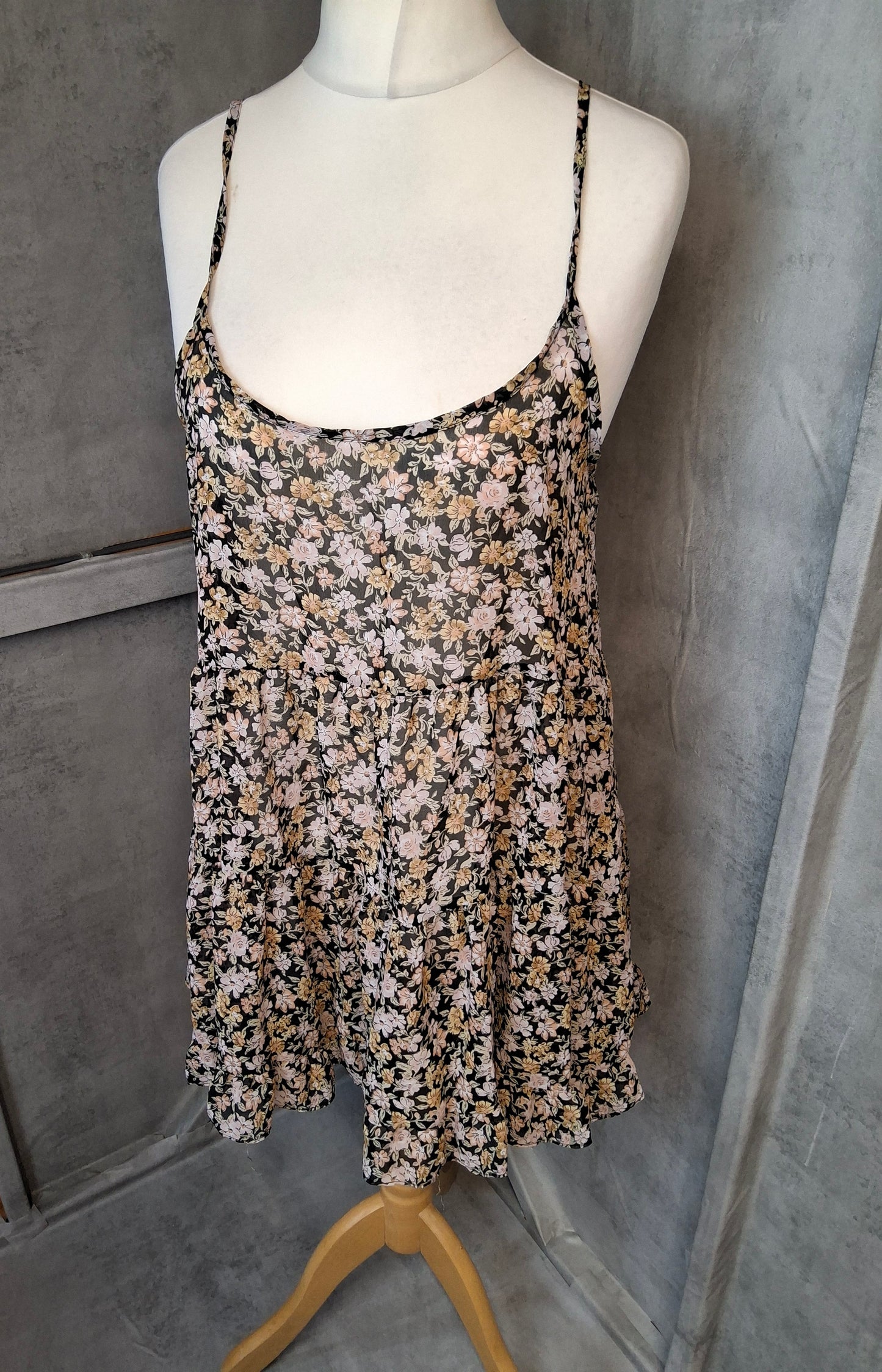 Haute Society Black Floral Strappy Mini Dress β Size M (Fits UK 10/12)