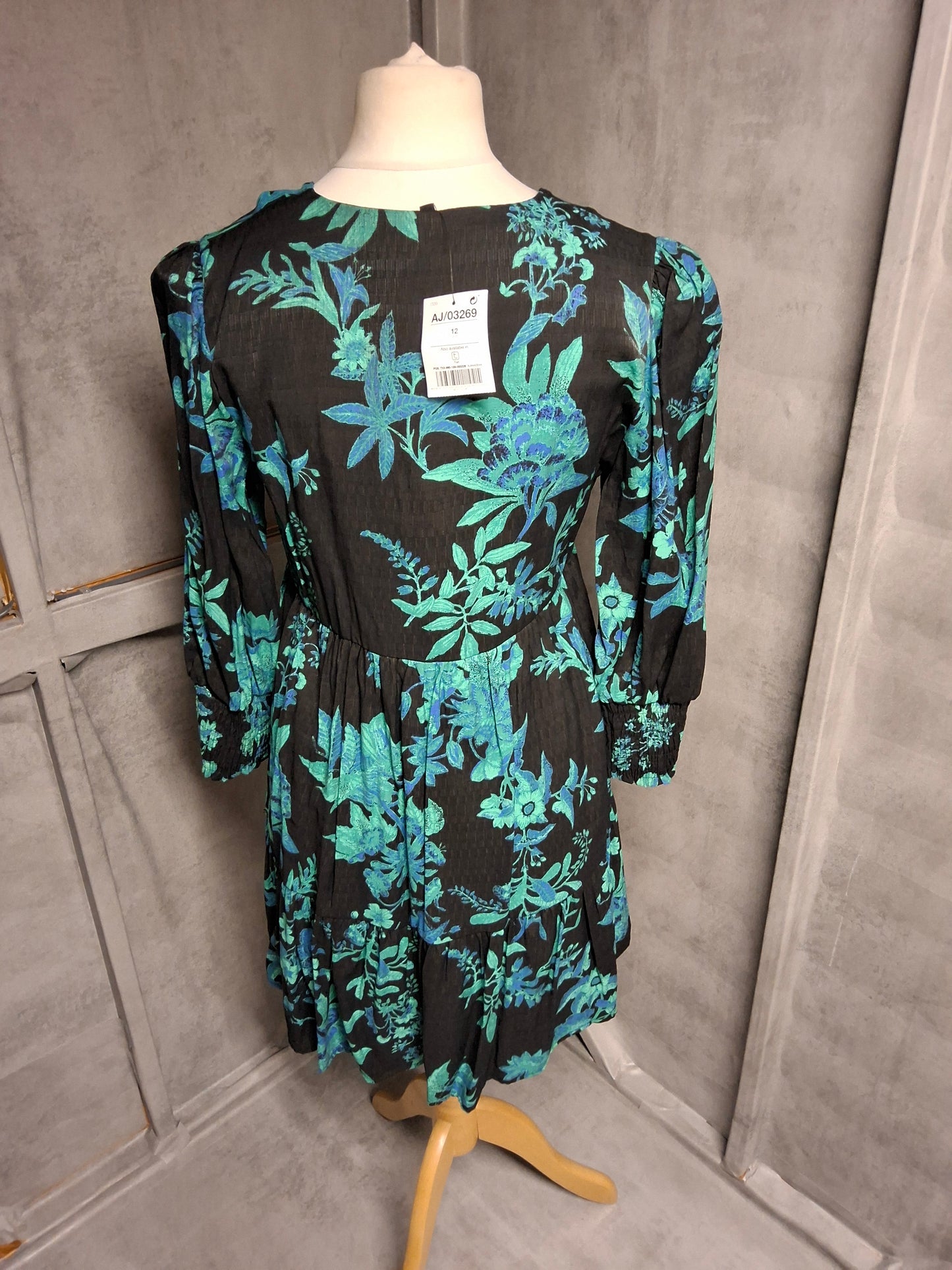 Next Black & Green Floral Fit & Flare Dress – Size 12 Tall – NWT