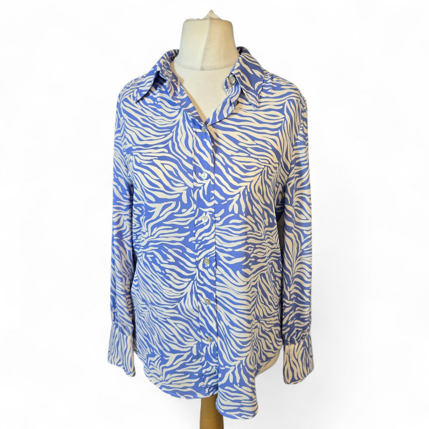 Marks & Spencer Blue & White Patterned Shirt – Oversized Button-Up – Size 10