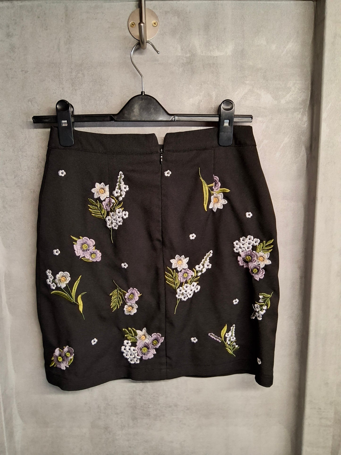 New Look Black Embroidered Floral Mini Skirt β Size 8 β Fully Lined
