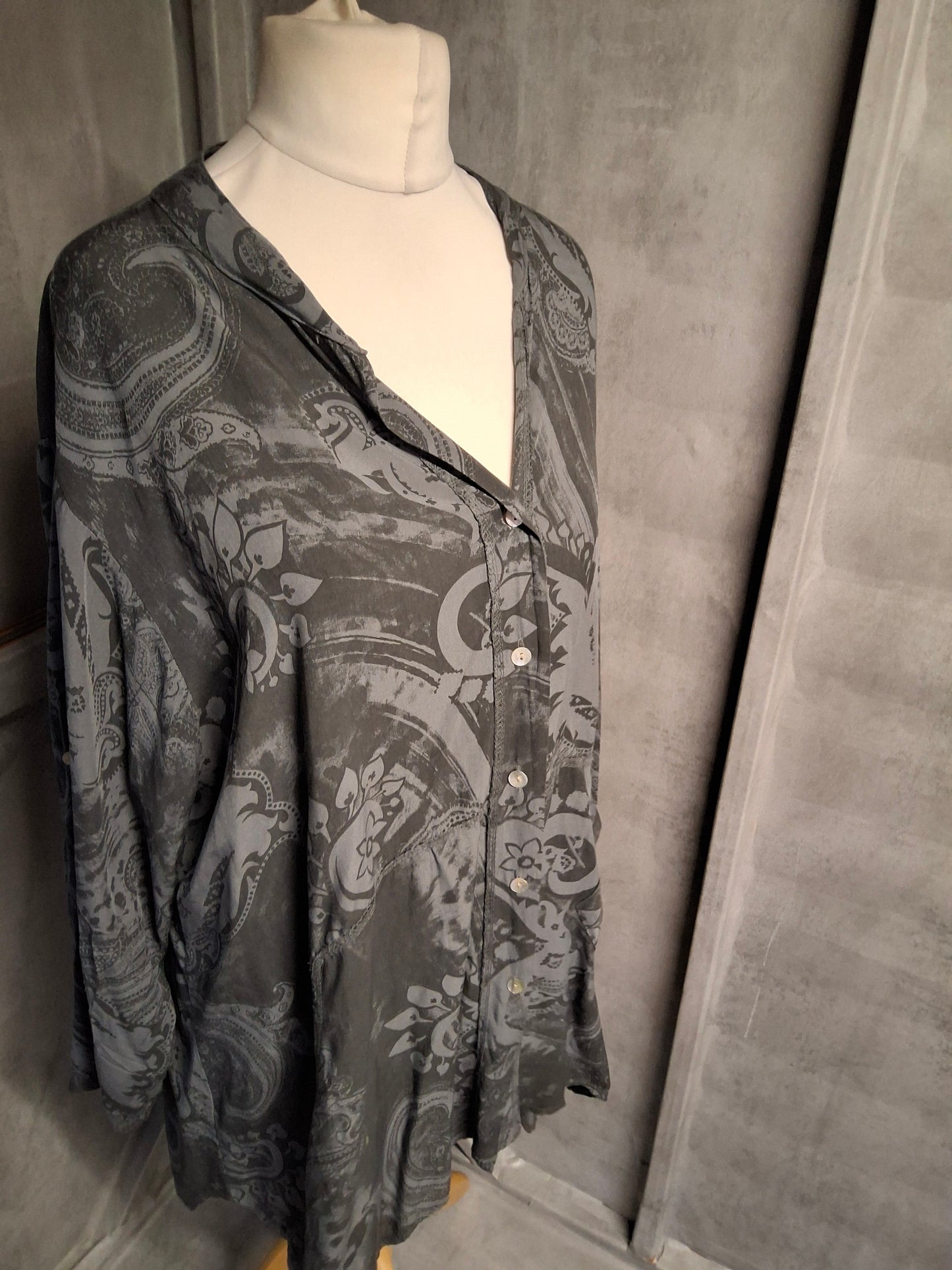 Cerulean Collection Oversized Shirt – One Size (Floaty Drama Incoming)