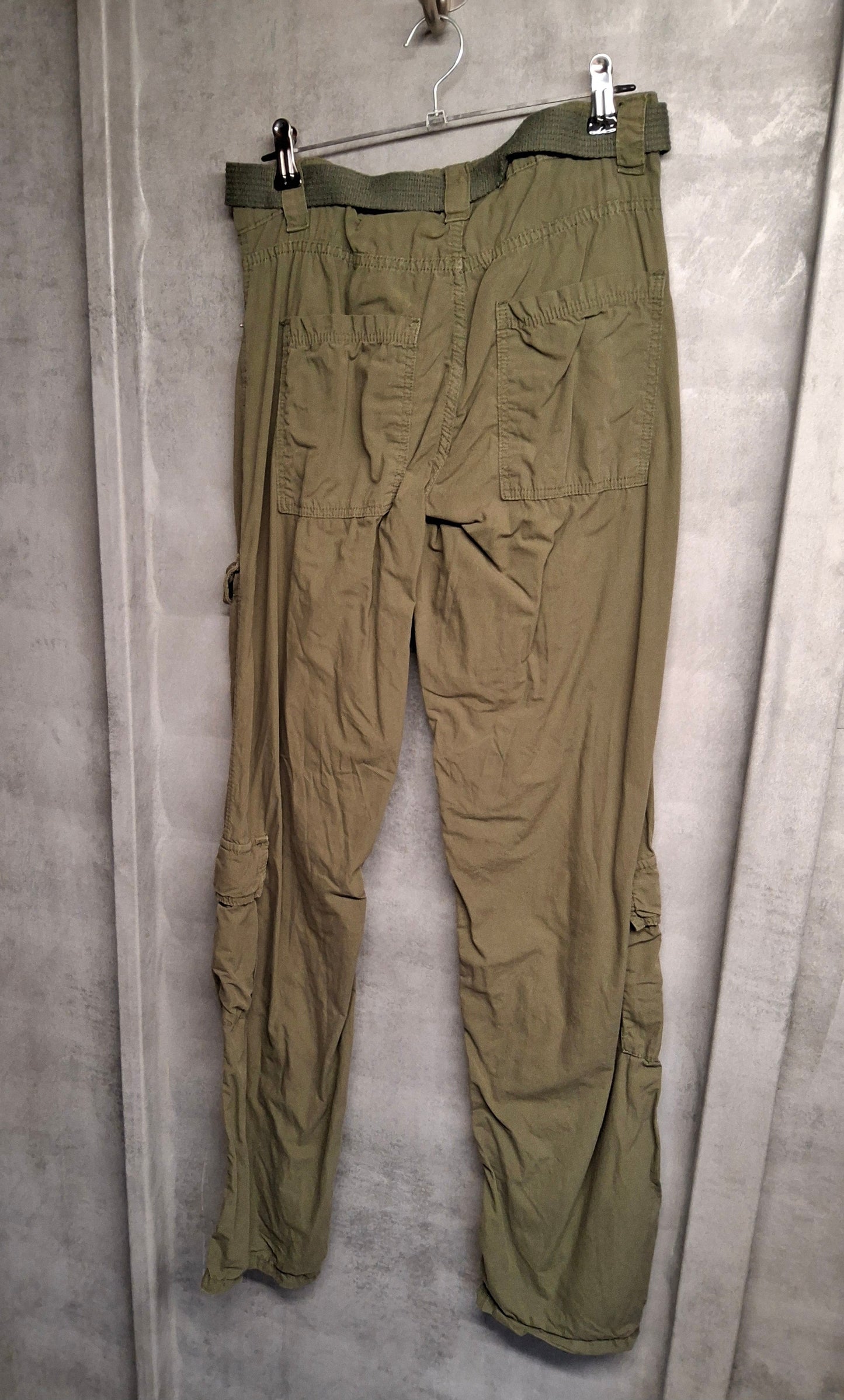 Bershka Khaki Cargo Trousers with Belt | Size 6 | 100% Cotton