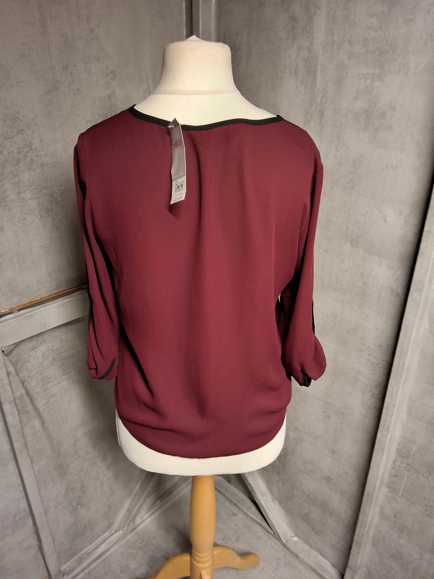 Dorothy Perkins Petite Burgundy Sheer V-Neck Blouse – Size 12 – BNWT