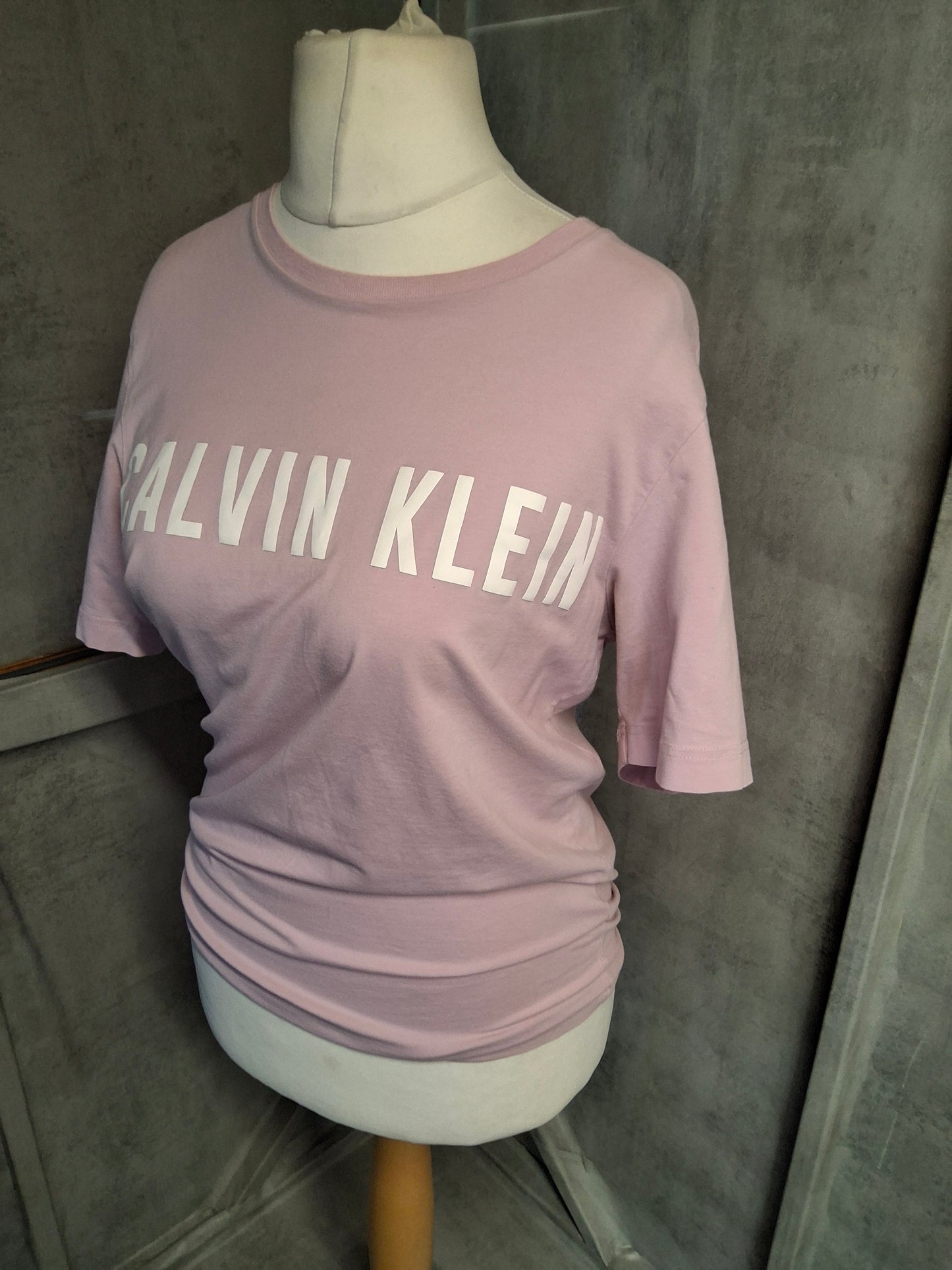 Calvin Klein Performance Pink Logo Tee – Size S (size 8/10)