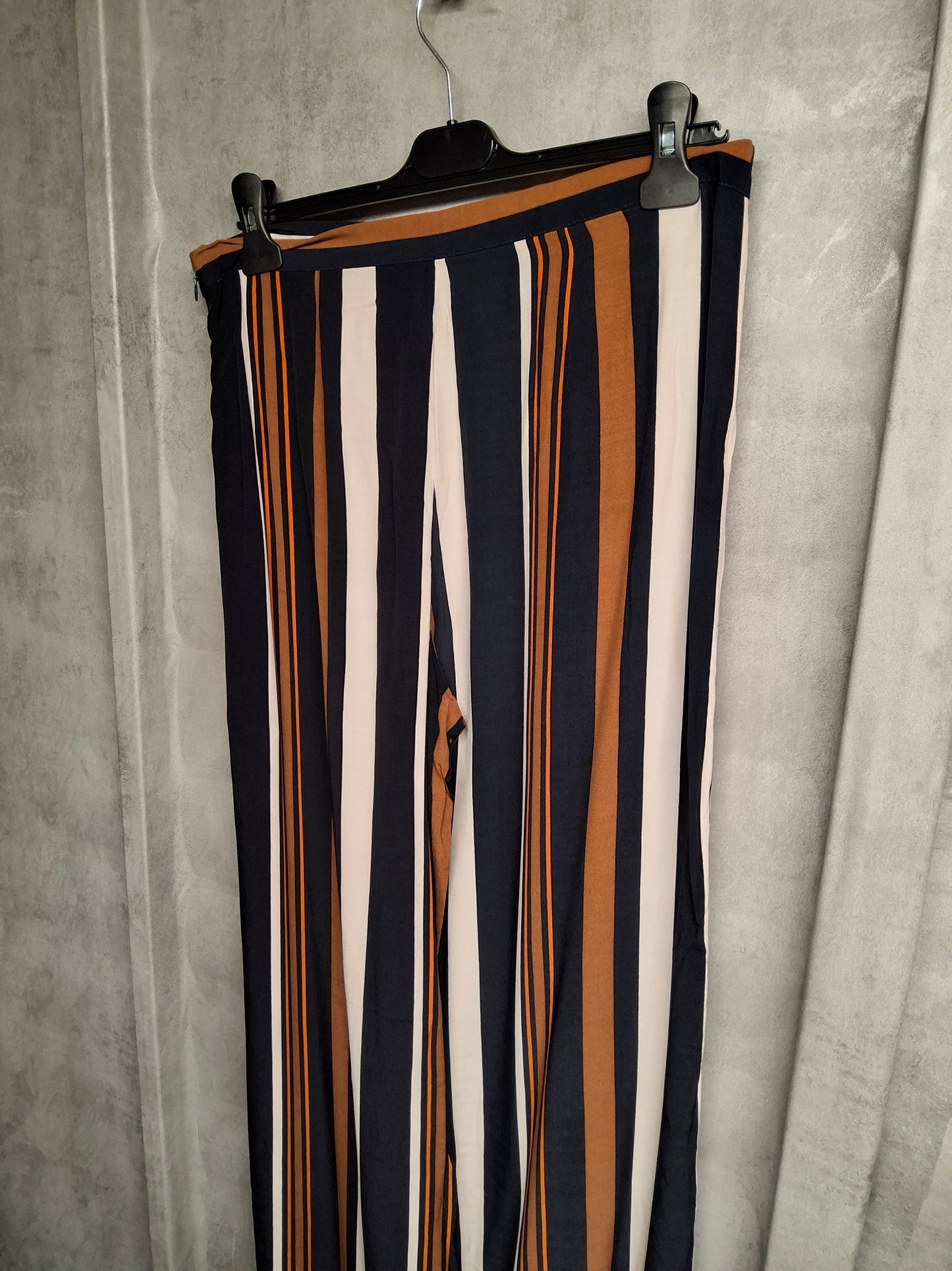 Topshop Striped Wide Leg Trousers | High Waist | 100% Viscose | Size 14