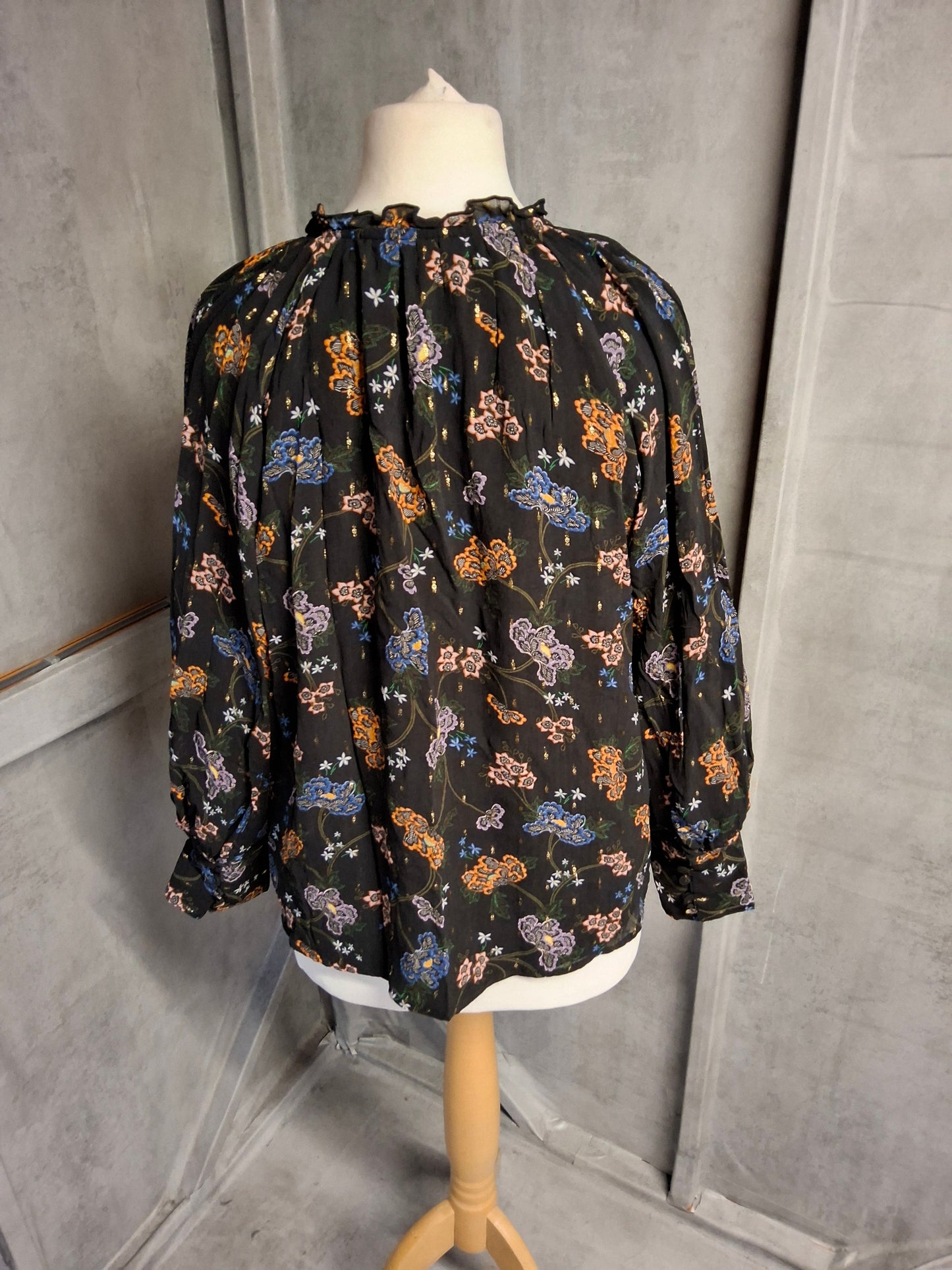 Per Una Black Floral Blouse – Size 14 – Autumn Colours, Glitter & Frill Collar