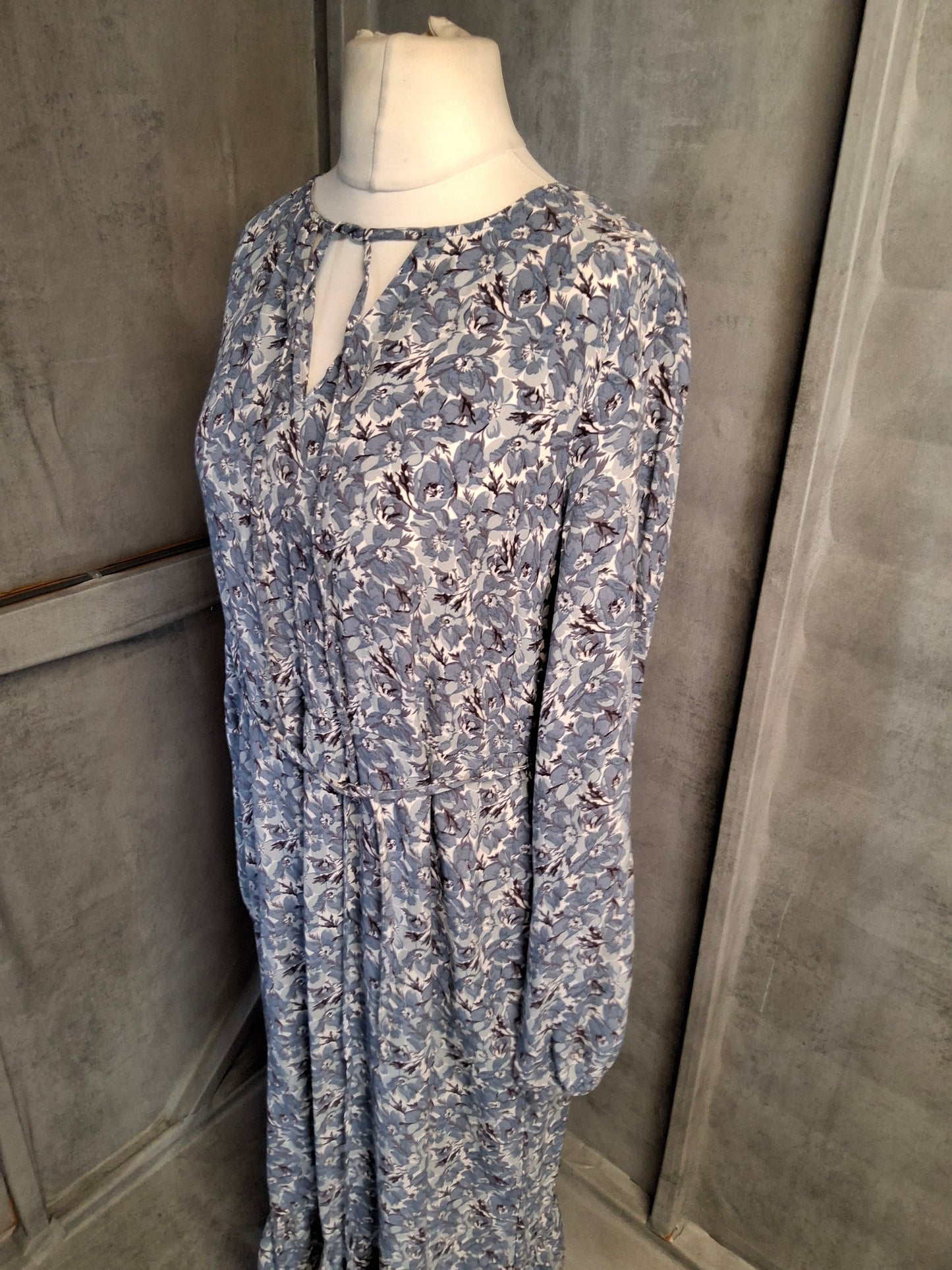 Next Blue & White Floral Maxi Dress β Size 12 β Long Sleeves, Belted
