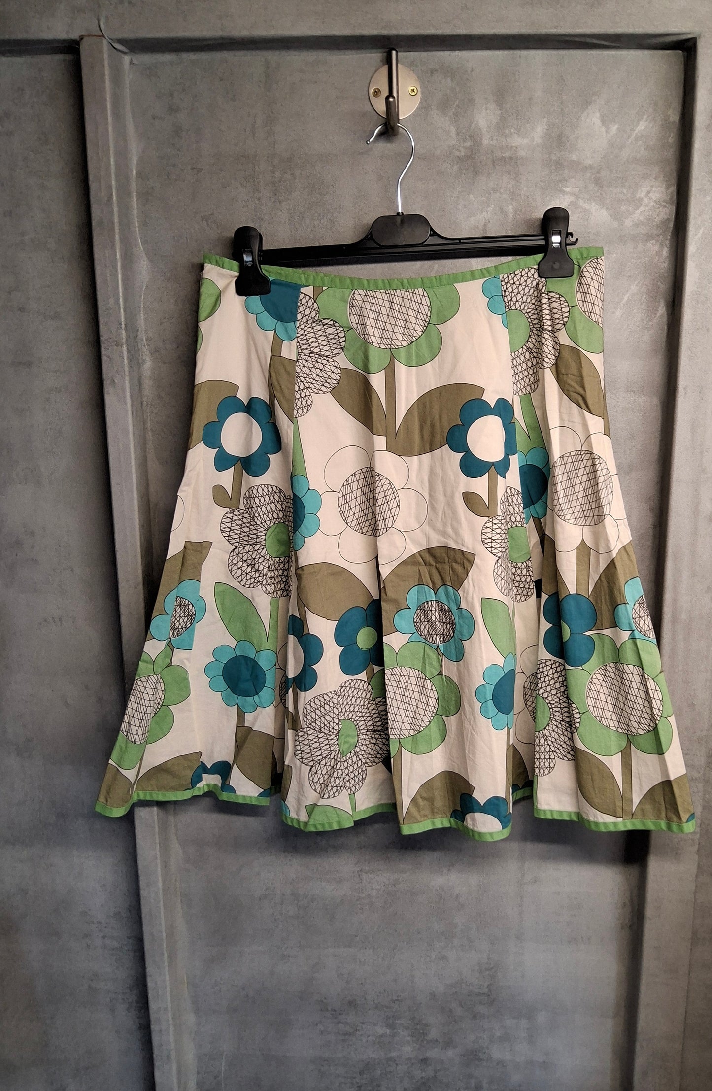 Boden Green & Cream Floral Flared Skirt β Size 12 Regular β 100% Cotton, Lined