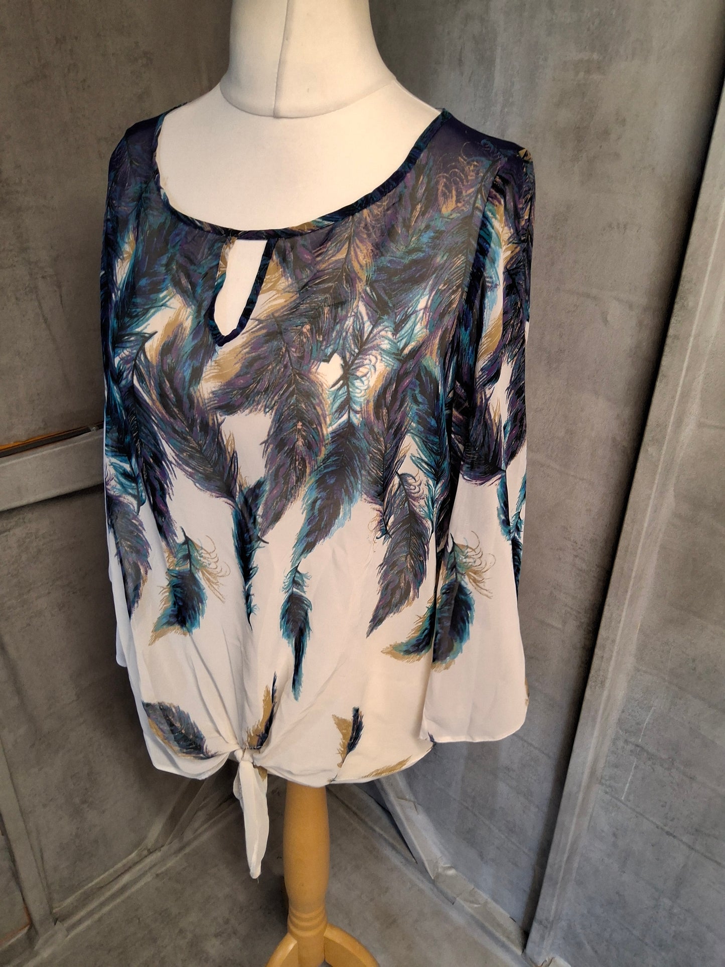 Wallis Purple, Blue & White Feather Print Sheer Tie-Front Blouse – Size 10 Petite