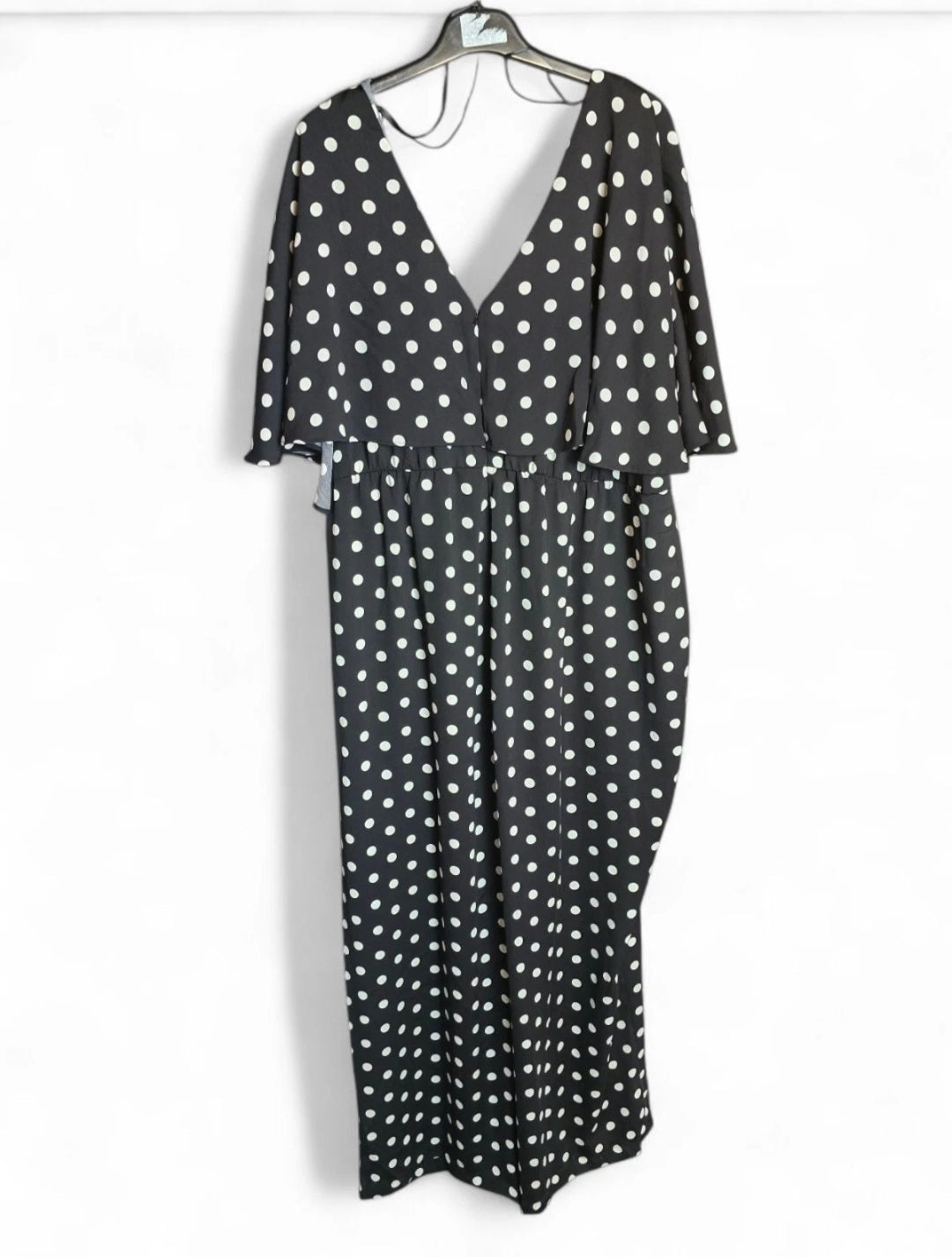 Wallis Black & White Polka Dot Jumpsuit – UK 26, V-Neck, Flutter Sleeves, Wide Leg, Tie Detail