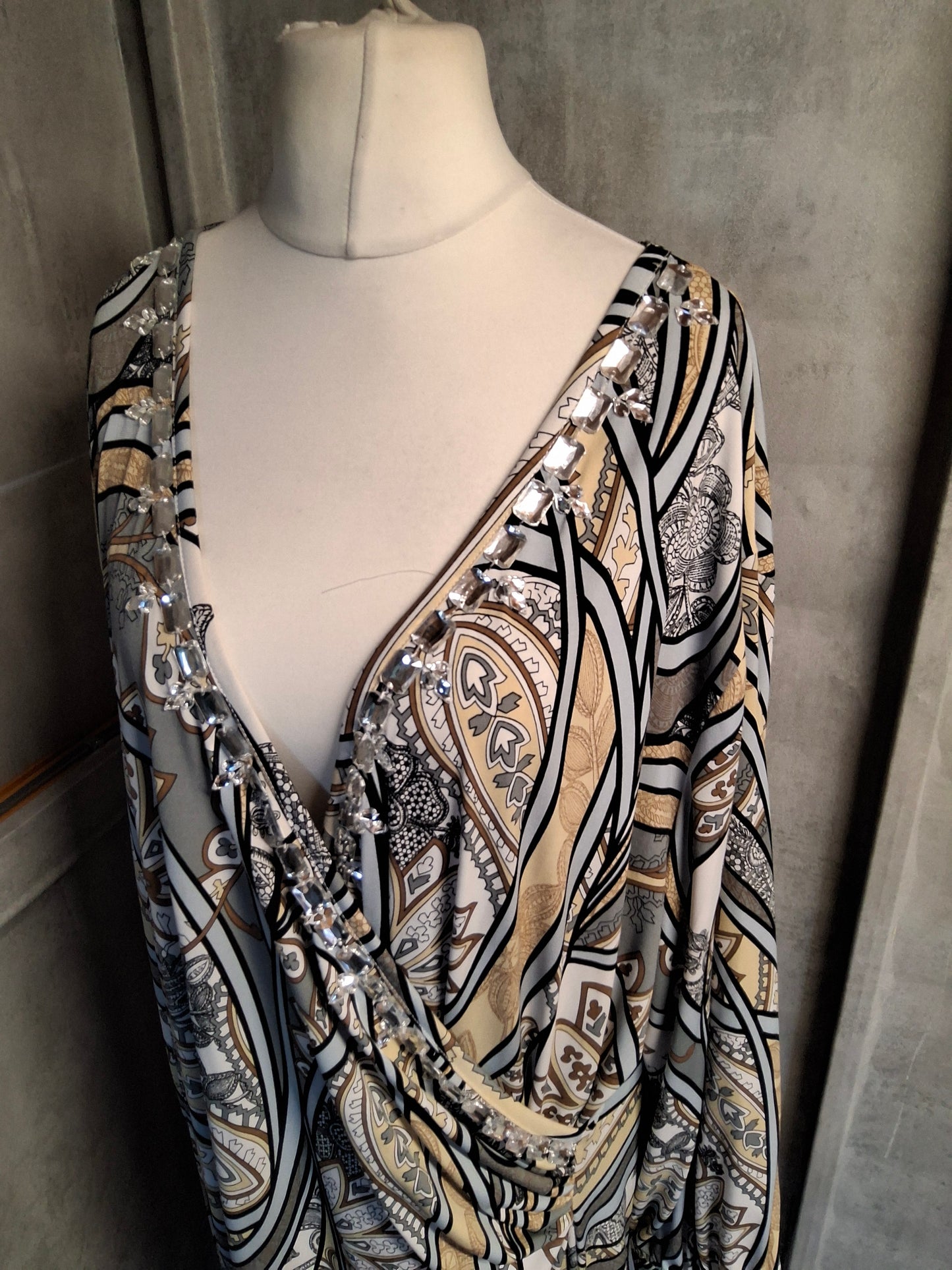 Fashion NY Multicoloured Wrap Midi Dress – Size 3XL (UK size 22/24) – Gem Detail