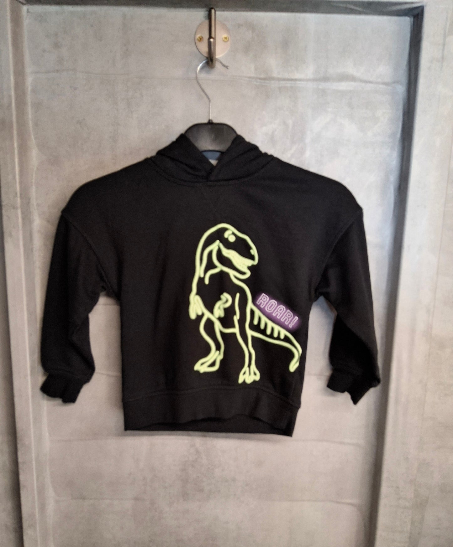 Primark Boys Black Dino Hoodie ā Age 4-5 Years ā Cotton Blend