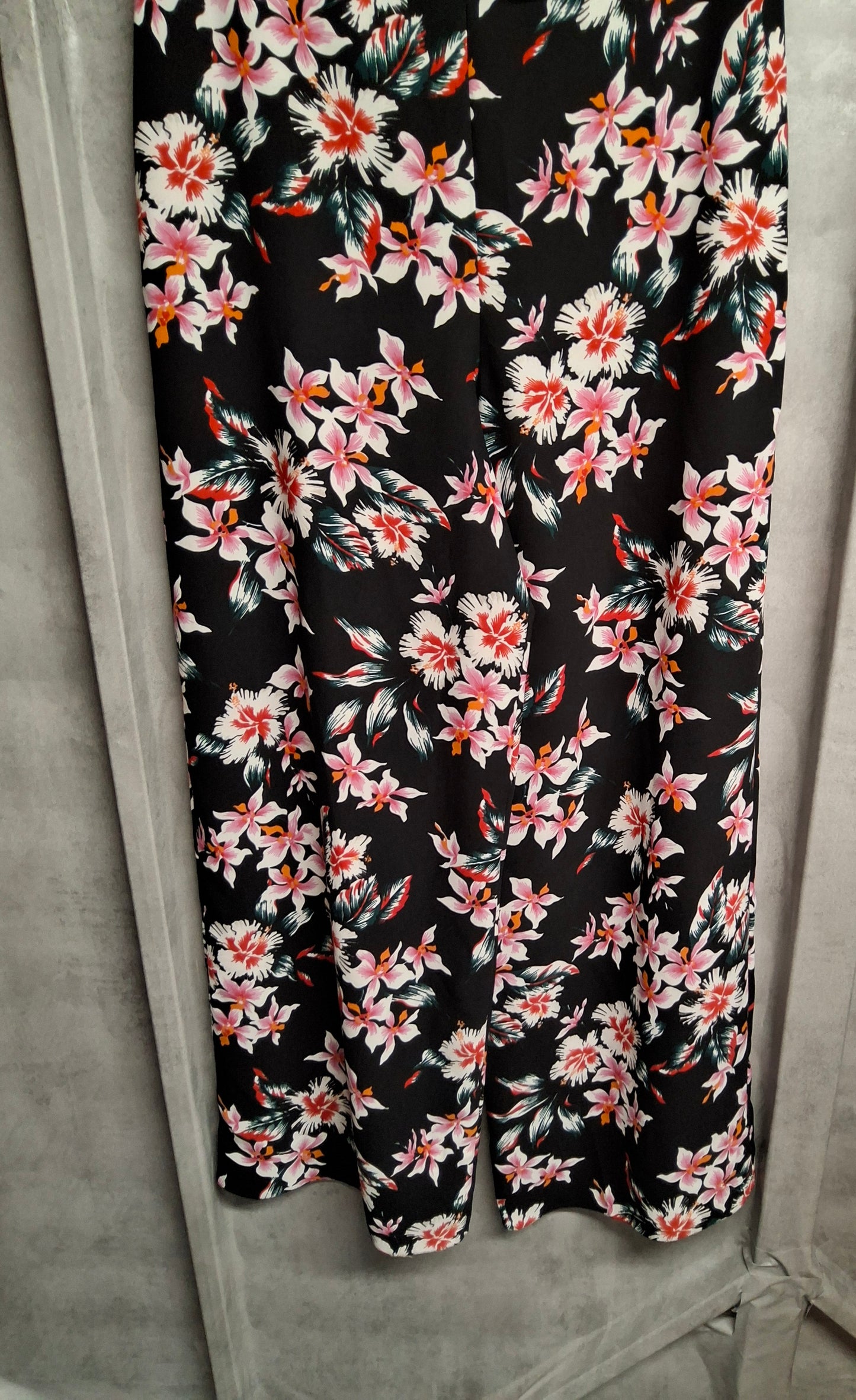 F&F Tropical Floral Wide Leg Trousers ā Size 12