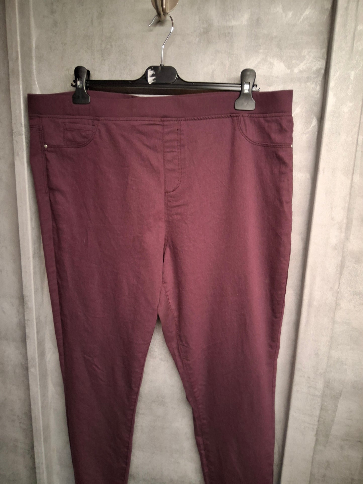 Pep & Co Purple Jeggings – Size 18 – Comfy Enough for Couch Days, Cute Enough for Outside
