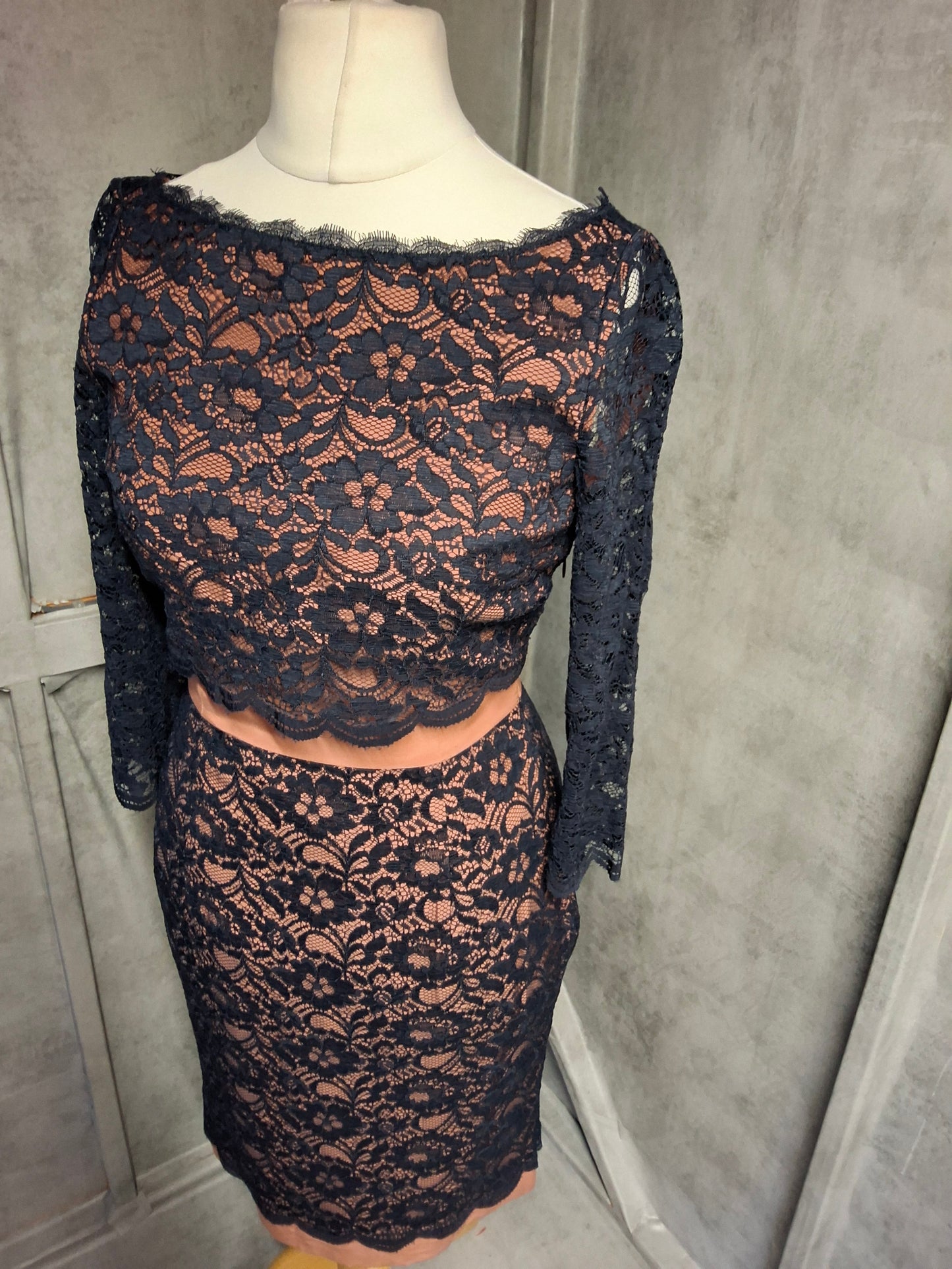Boden Navy & Beige Lace Two-Piece Dress – UK 10 – A little bit posh, a little bit wow