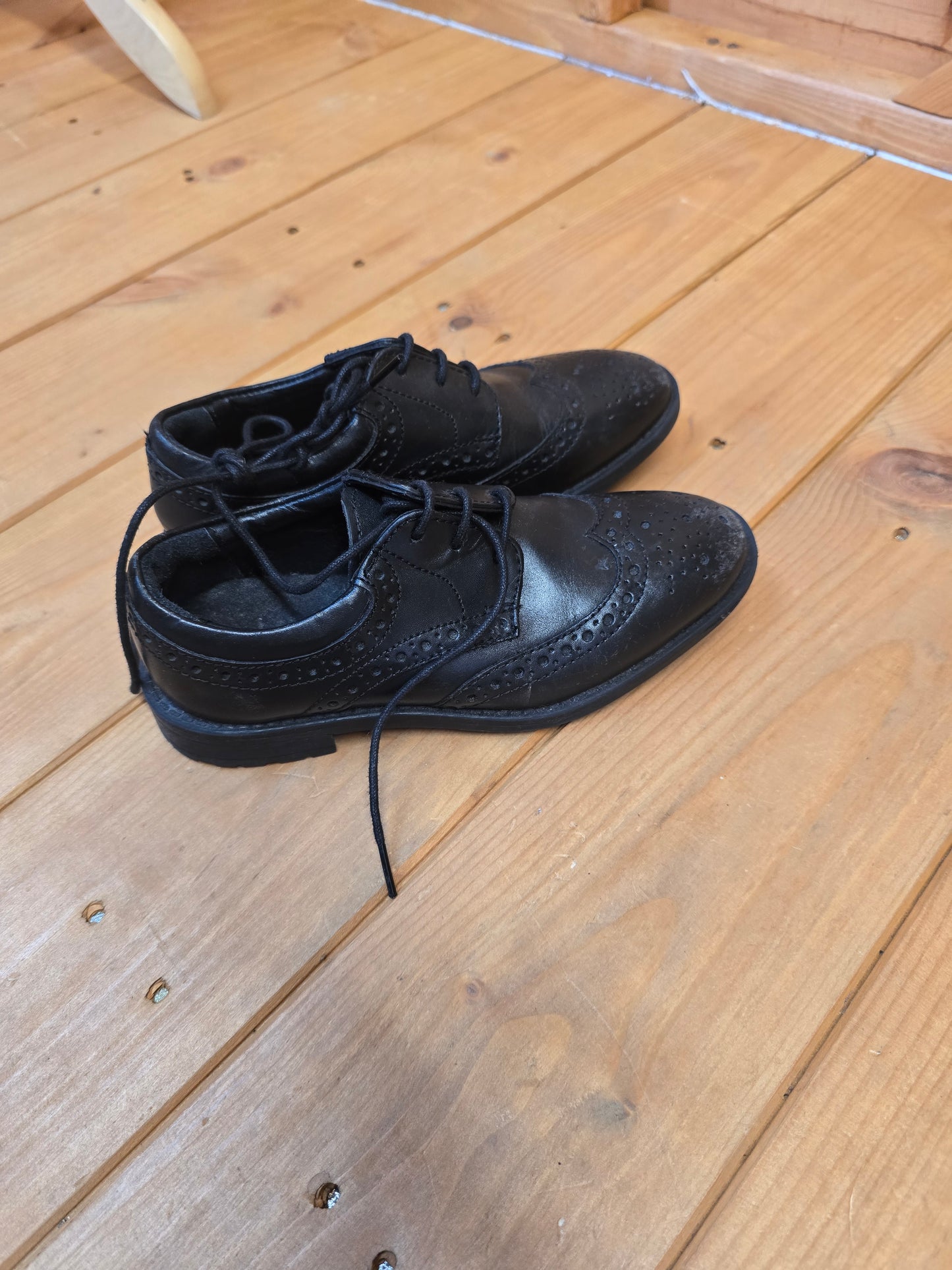 Next Girls Black Lace-Up School Shoes Size 10 – Classic Style, Minor Scuffs, Everyday Uniform